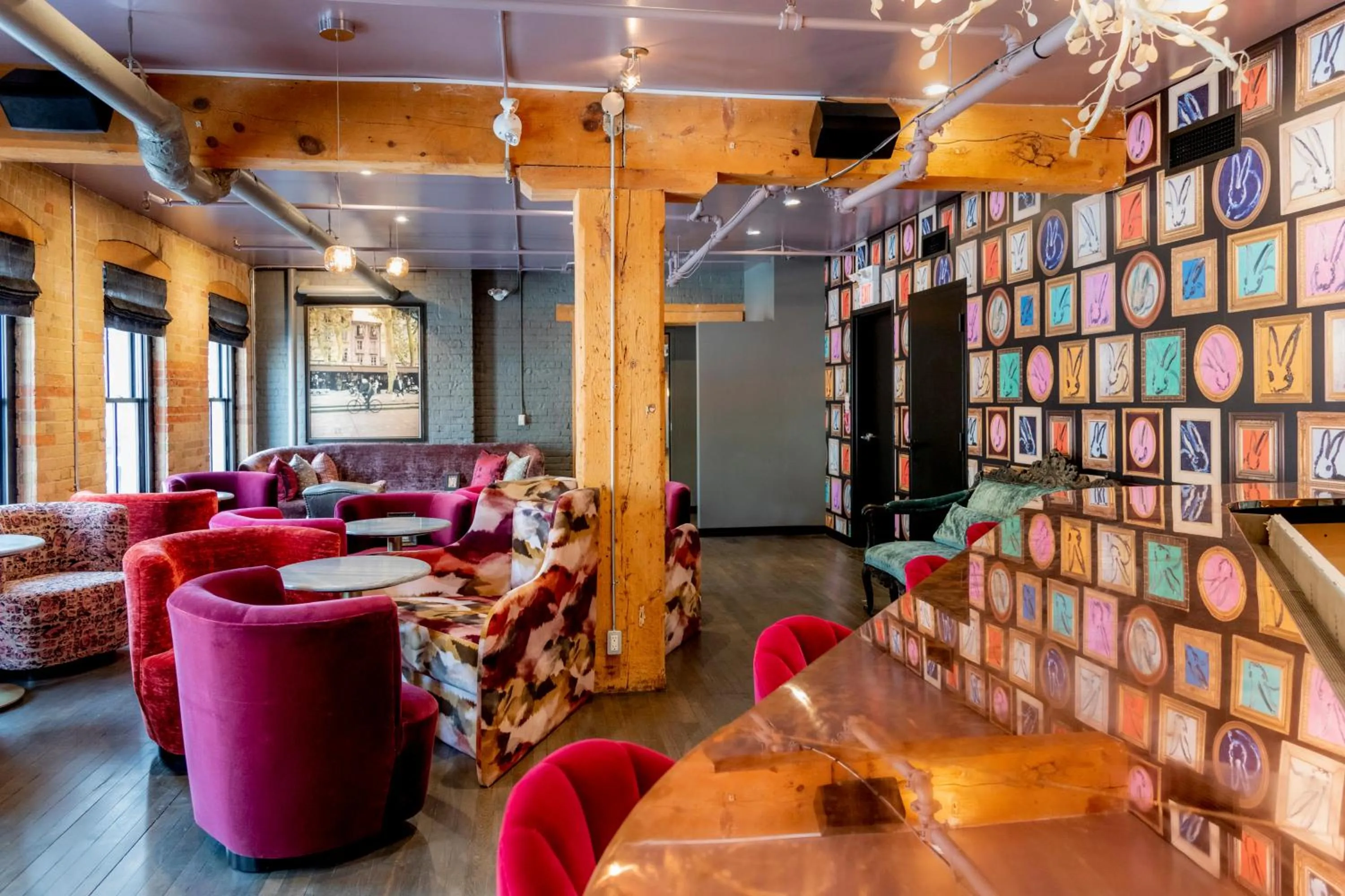 Lounge or bar in The Ivy at Verity