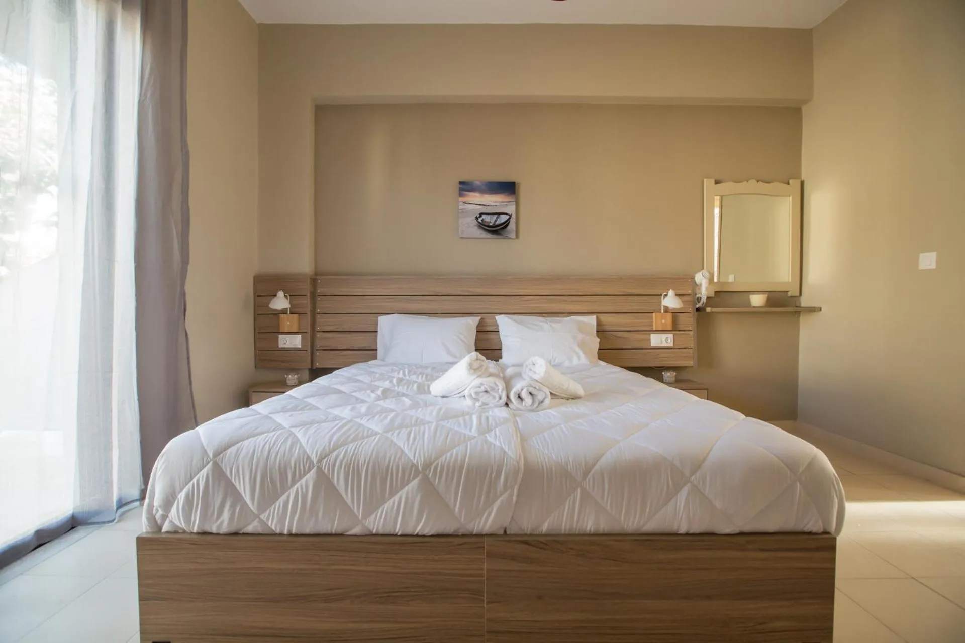 bunk bed in Ilaeira rooms