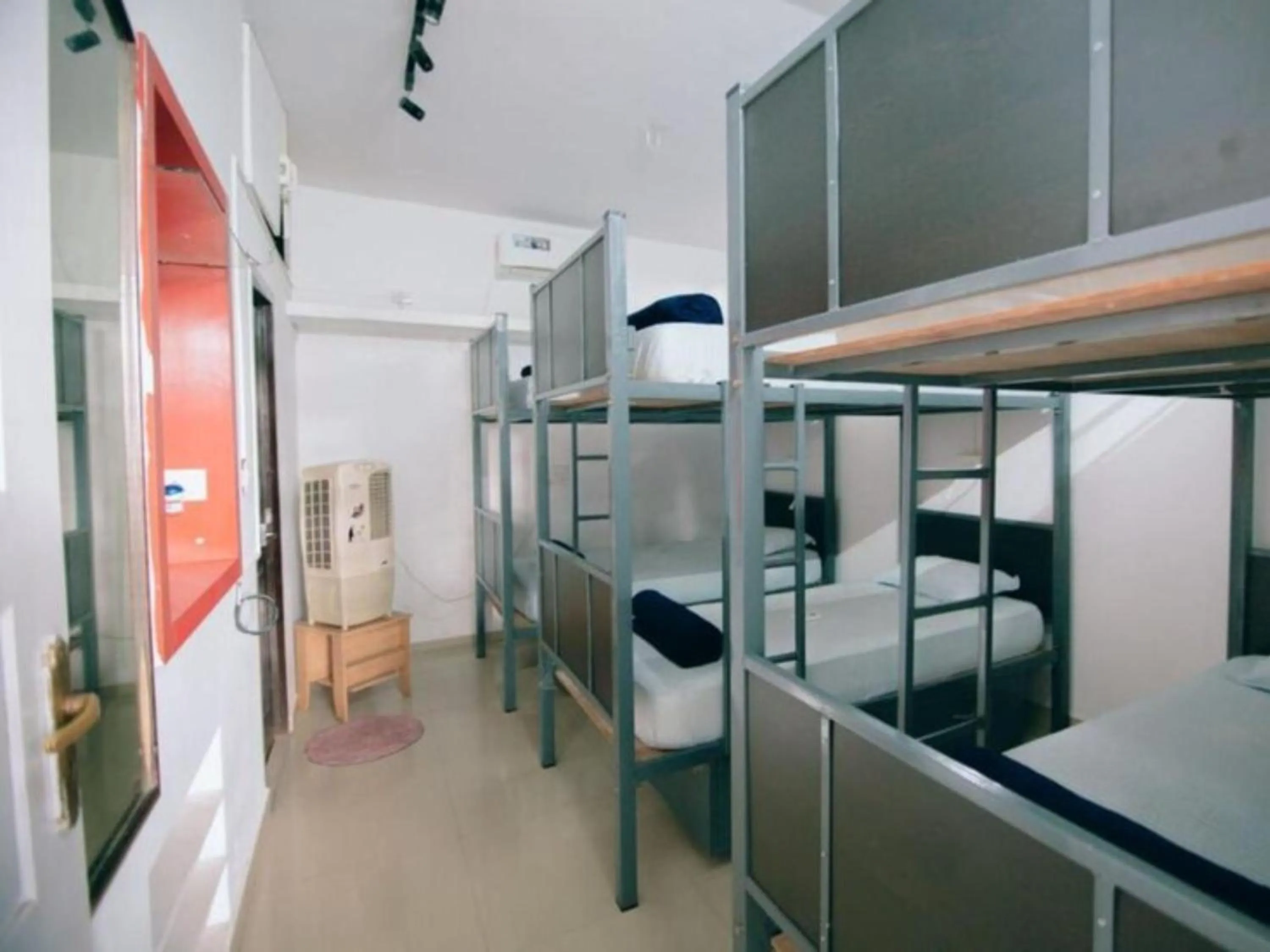 Bed in Zostel Mysore