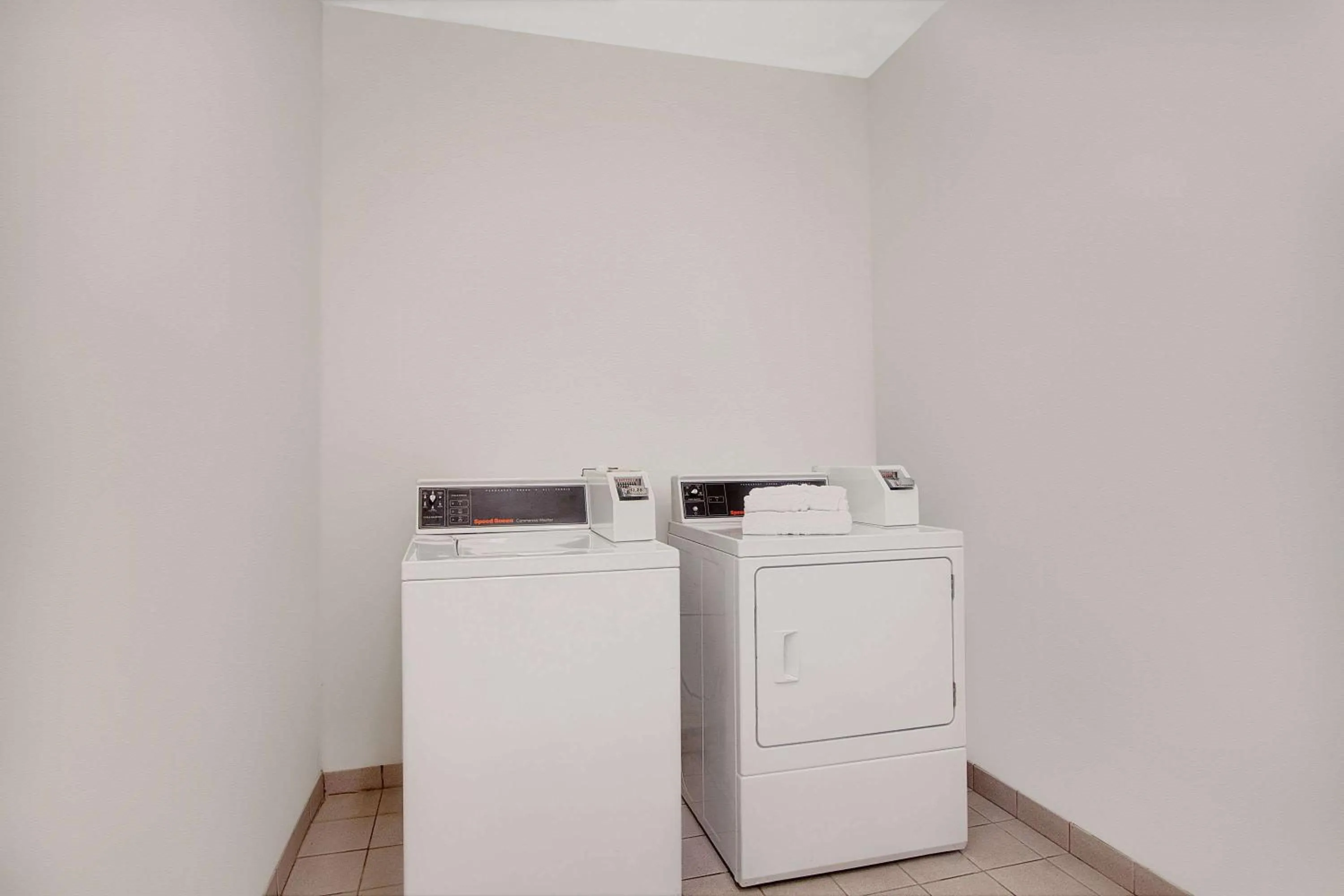 On site in Days Inn & Suites by Wyndham Houston North - Spring