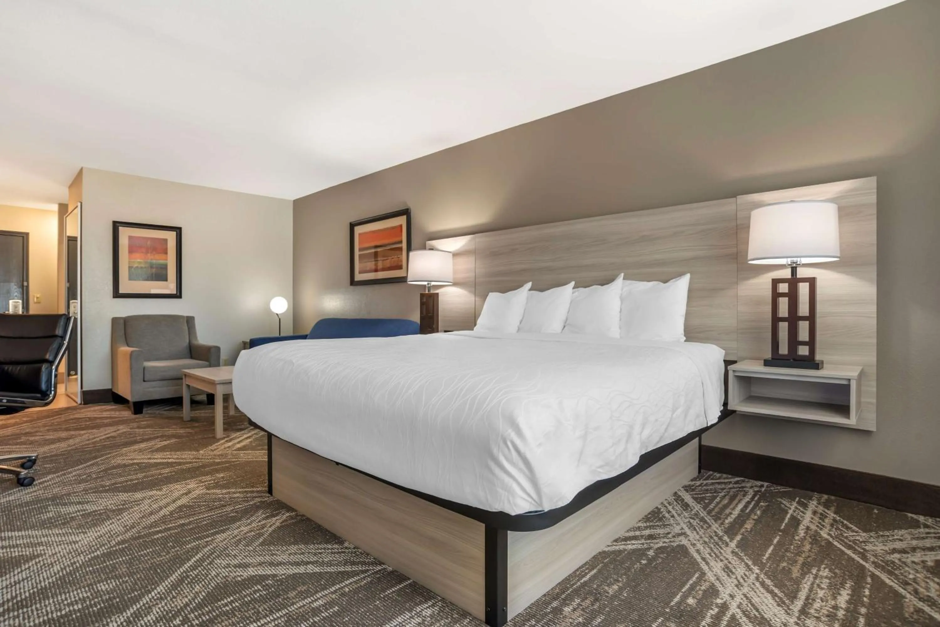 Bedroom, Bed in Best Western Plus Jackson Downtown Coliseum