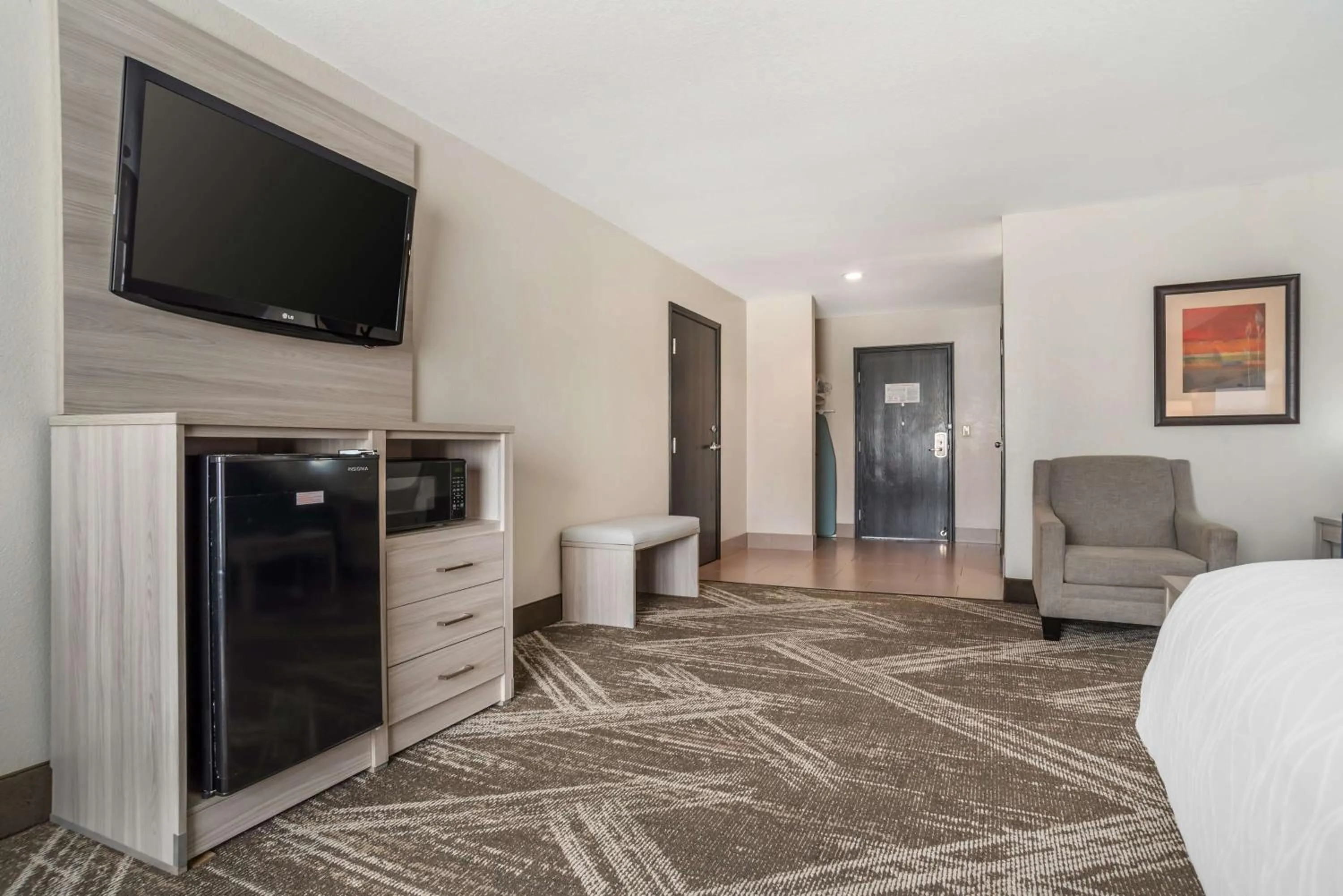 Bedroom in Best Western Plus Jackson Downtown Coliseum