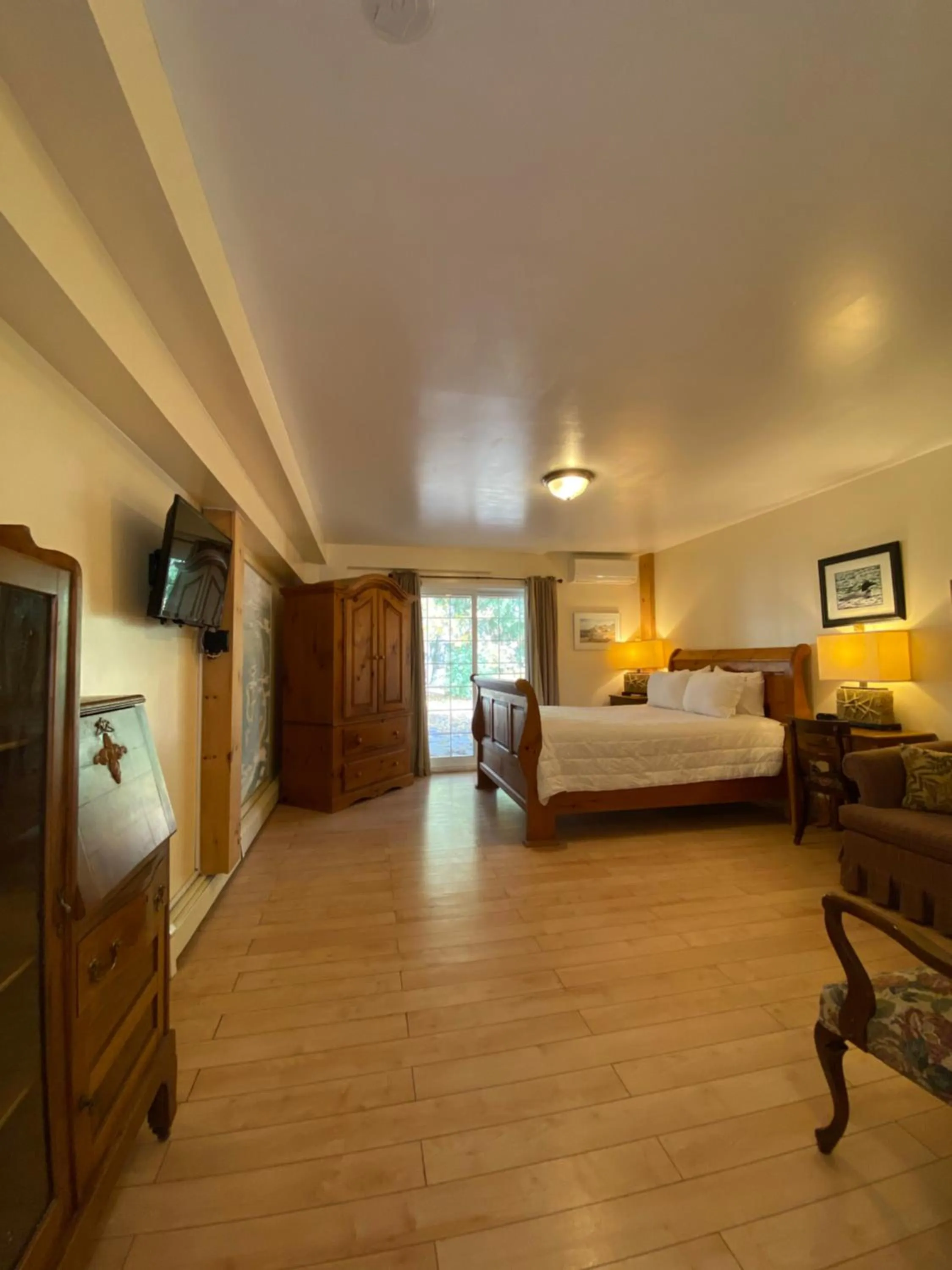 Bed in Timber House Resort