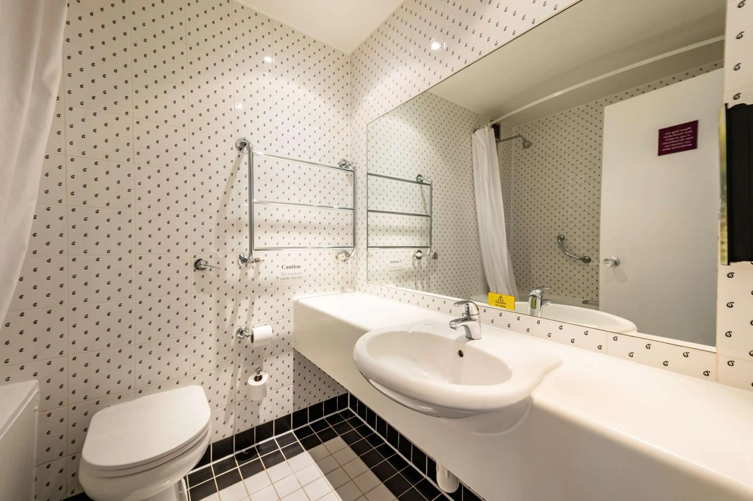 Bathroom in Milestone Peterborough Hotel A1M, Sure Hotel Collection by Best Western