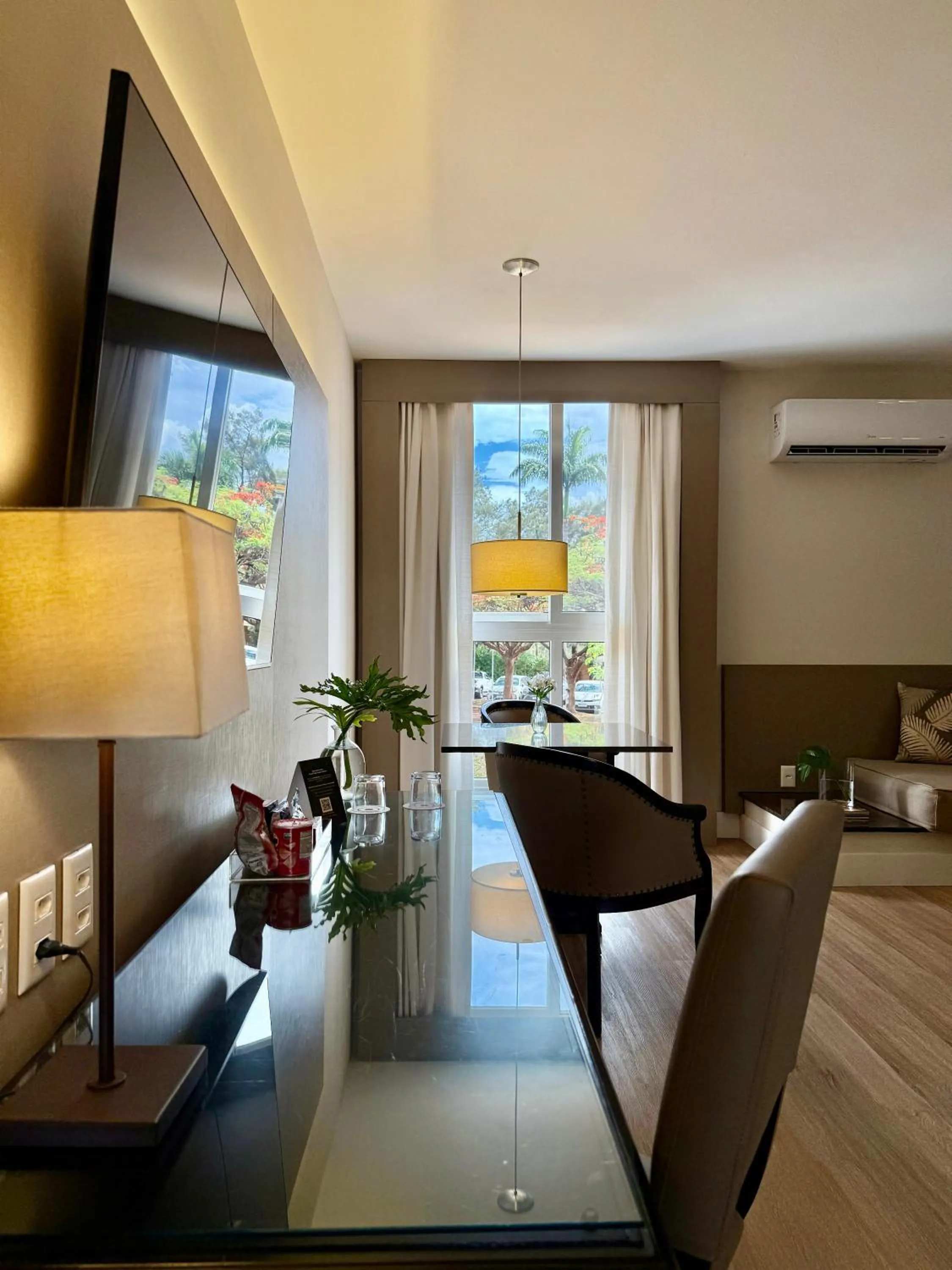 Living room in Hotel JP Ribeirão Preto Resort & Convenções by Nacional Inn