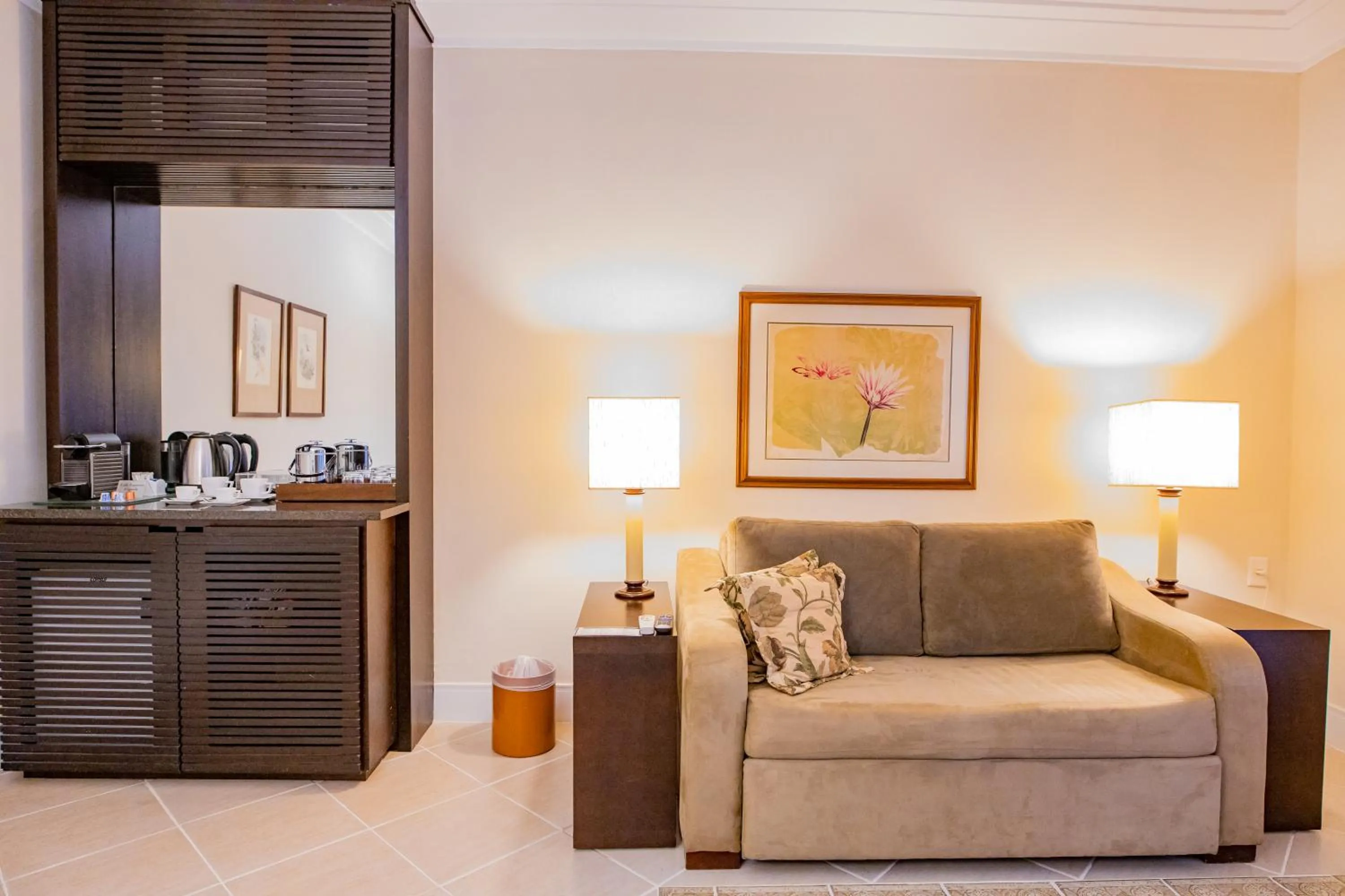 Communal lounge/ TV room in Hotel JP Ribeirão Preto Resort & Convenções by Nacional Inn