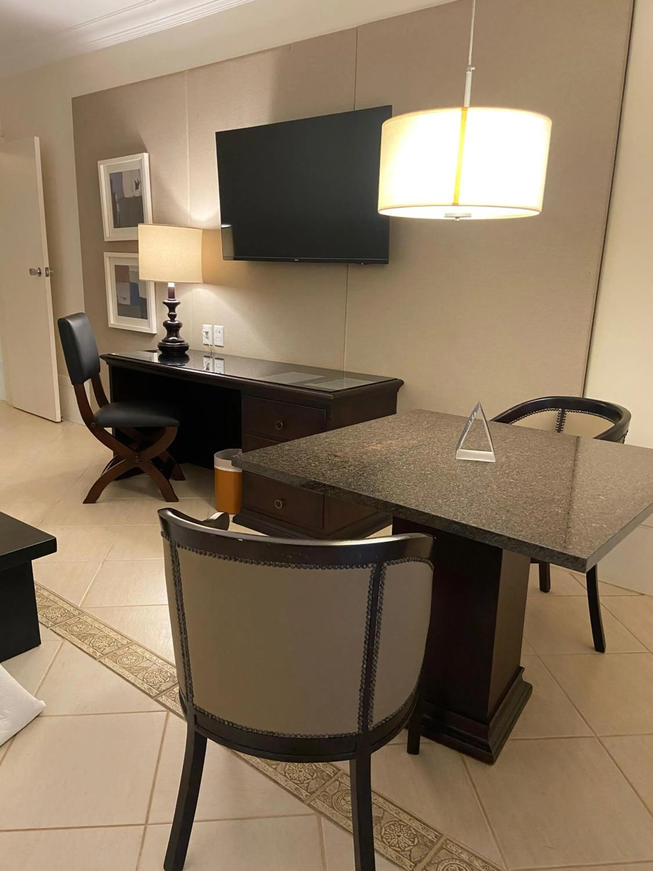 Living room in Hotel JP Ribeirão Preto Resort & Convenções by Nacional Inn