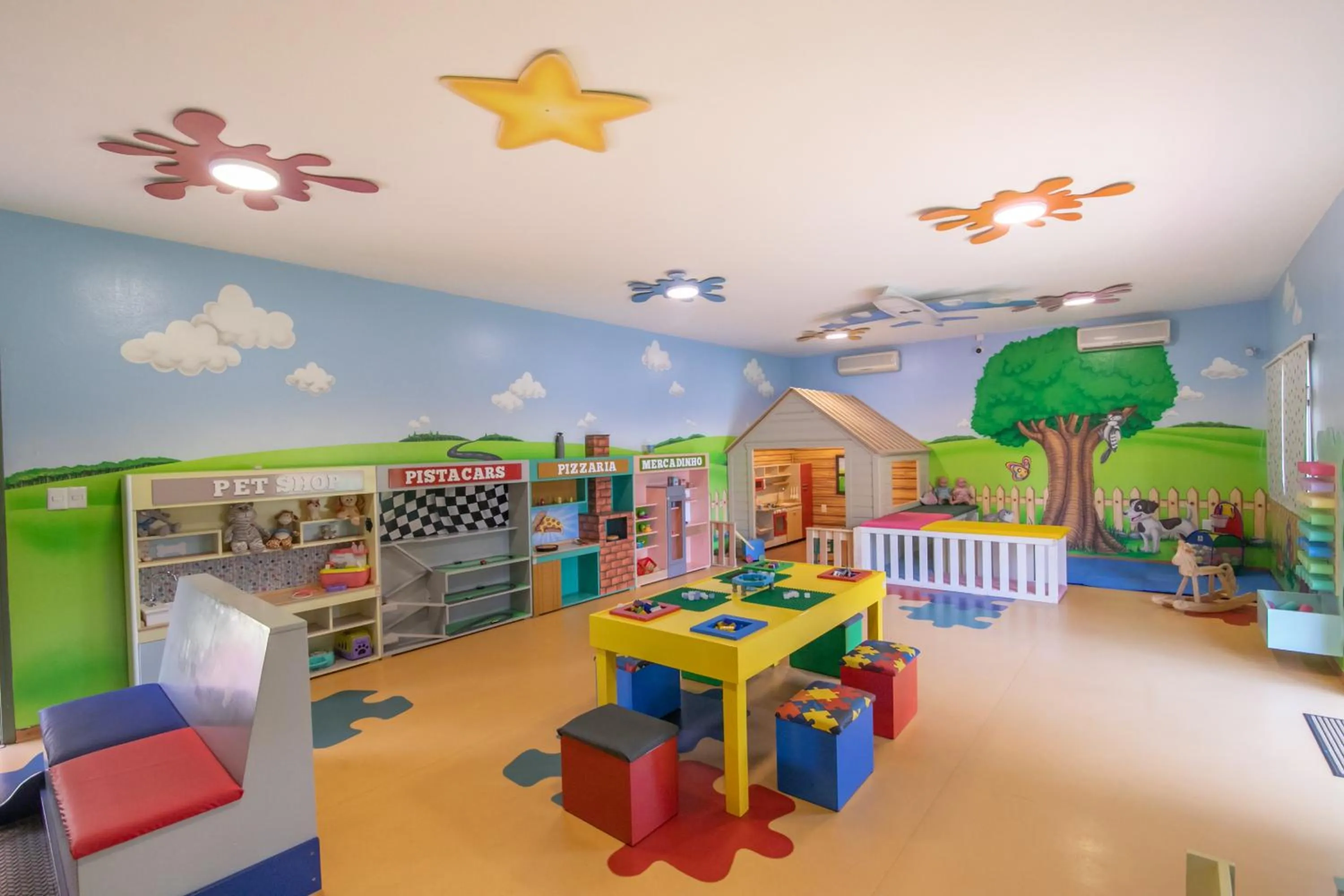 Kids's club in Hotel JP Ribeirão Preto Resort & Convenções by Nacional Inn