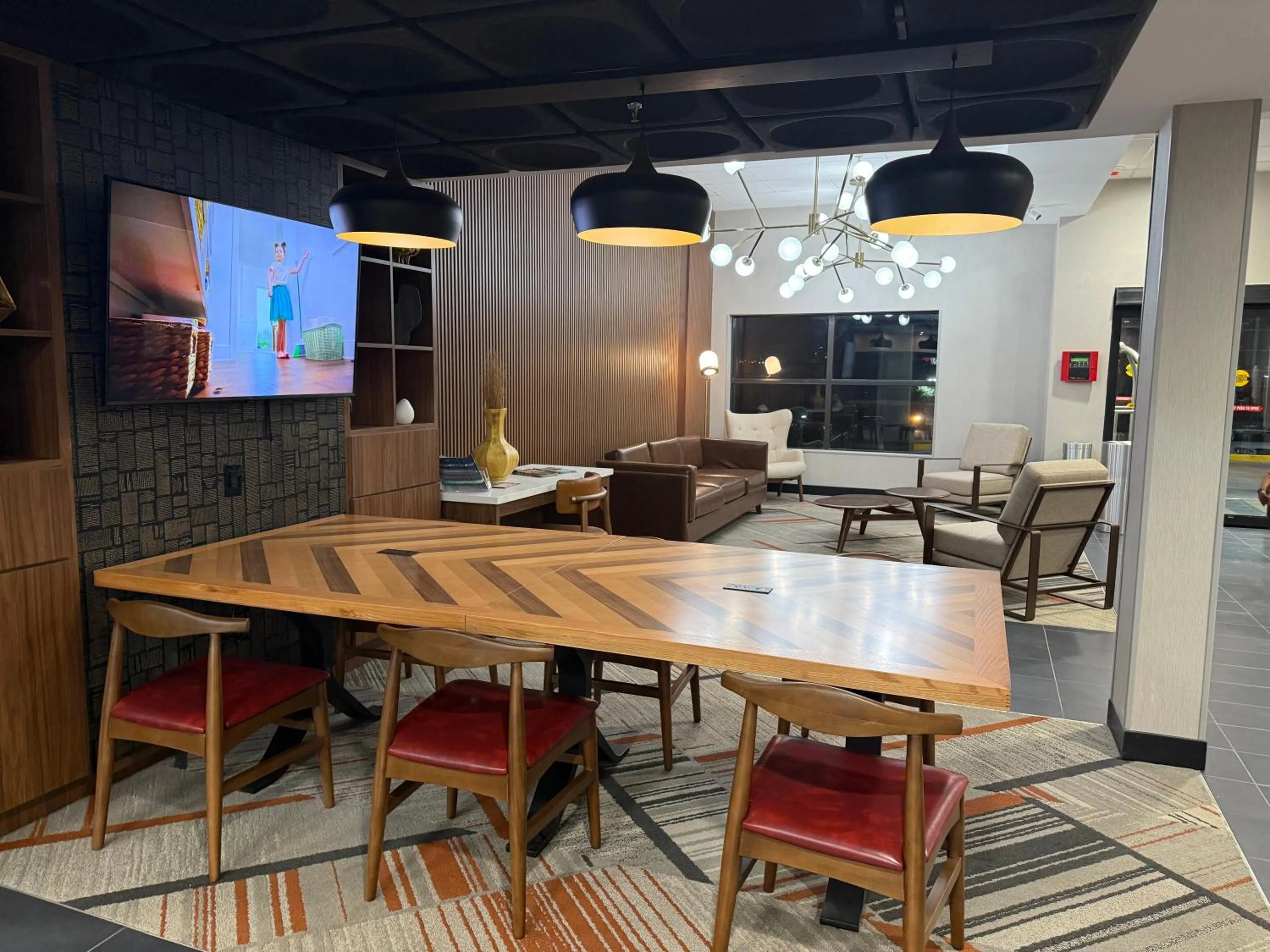 Sky Point Hotel & Suites - Atlanta Airport