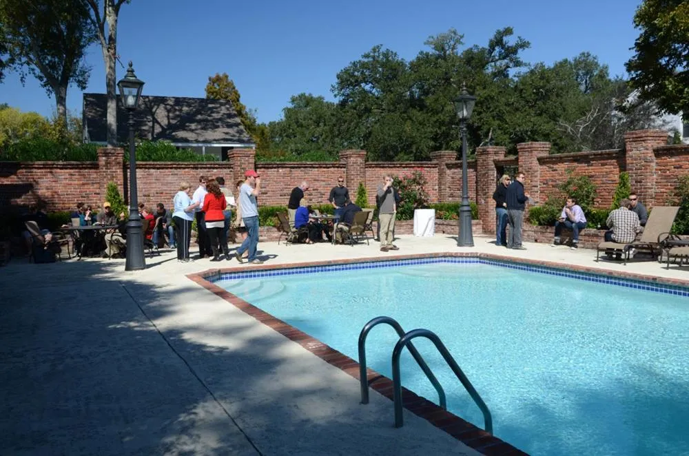 Swimming pool in Nottoway Plantation and Resort