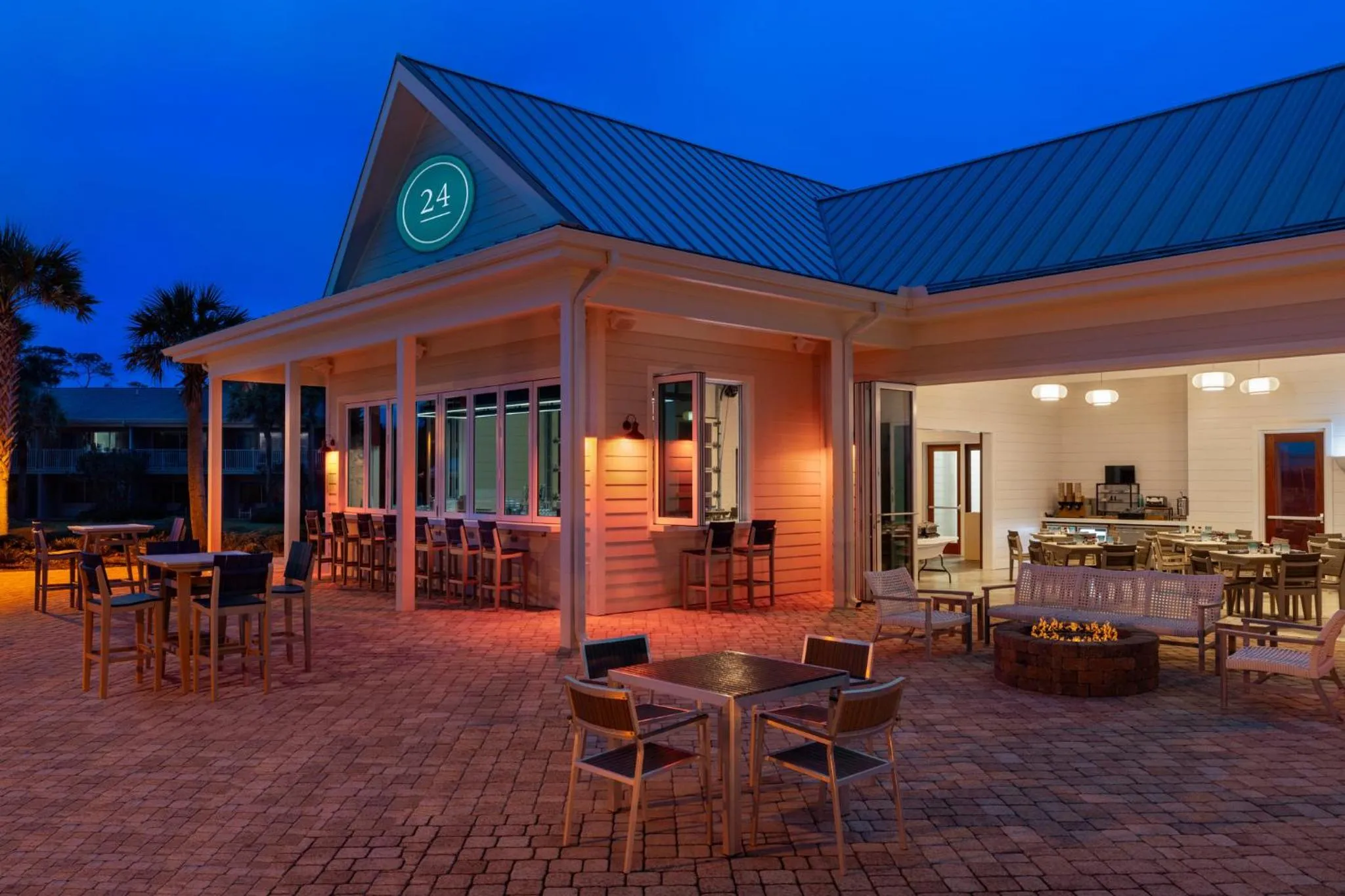 Restaurant/places to eat in Holiday Inn Resort Jekyll Island by IHG