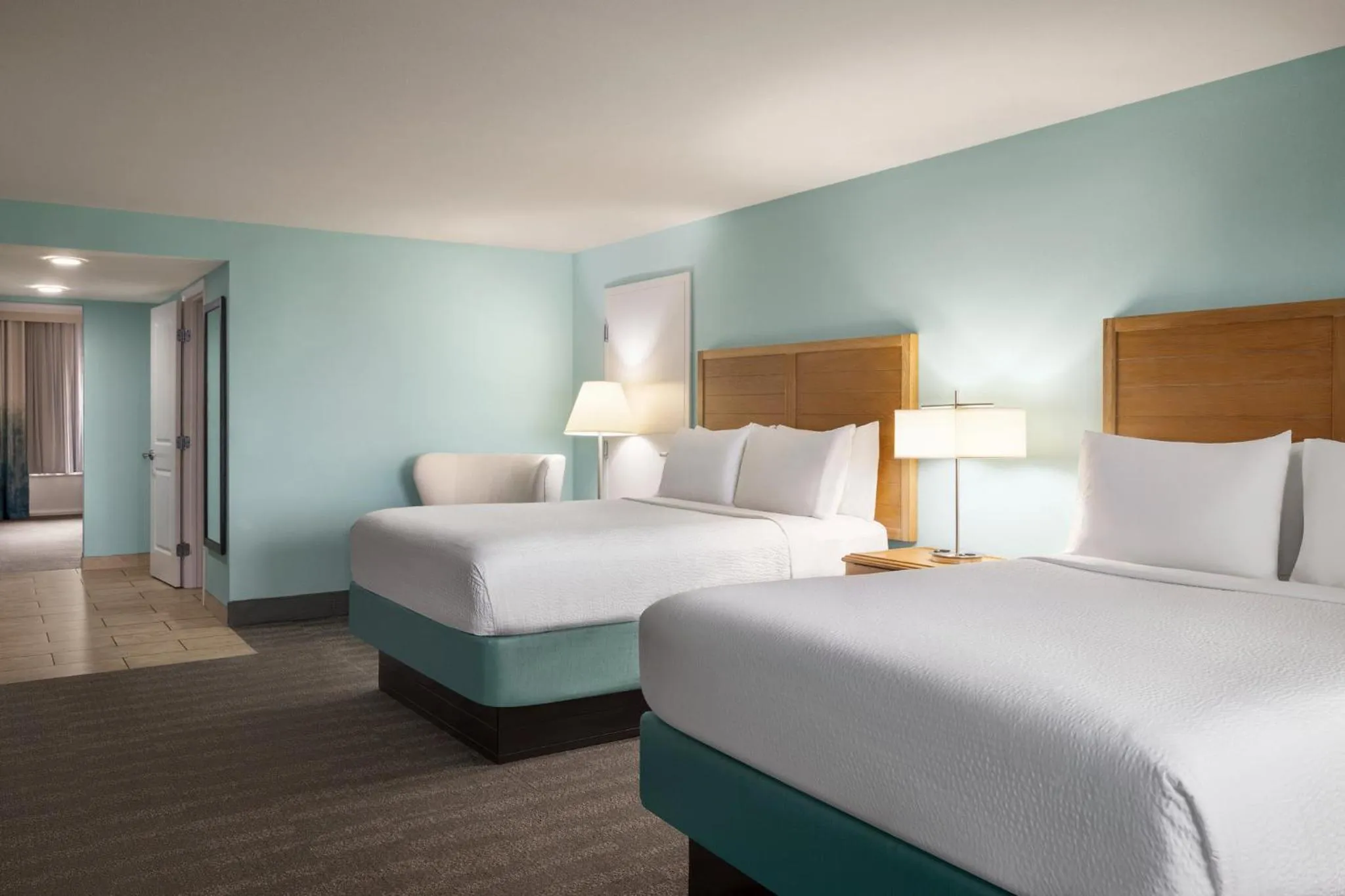 Photo of the whole room, Bed in Holiday Inn Resort Jekyll Island by IHG