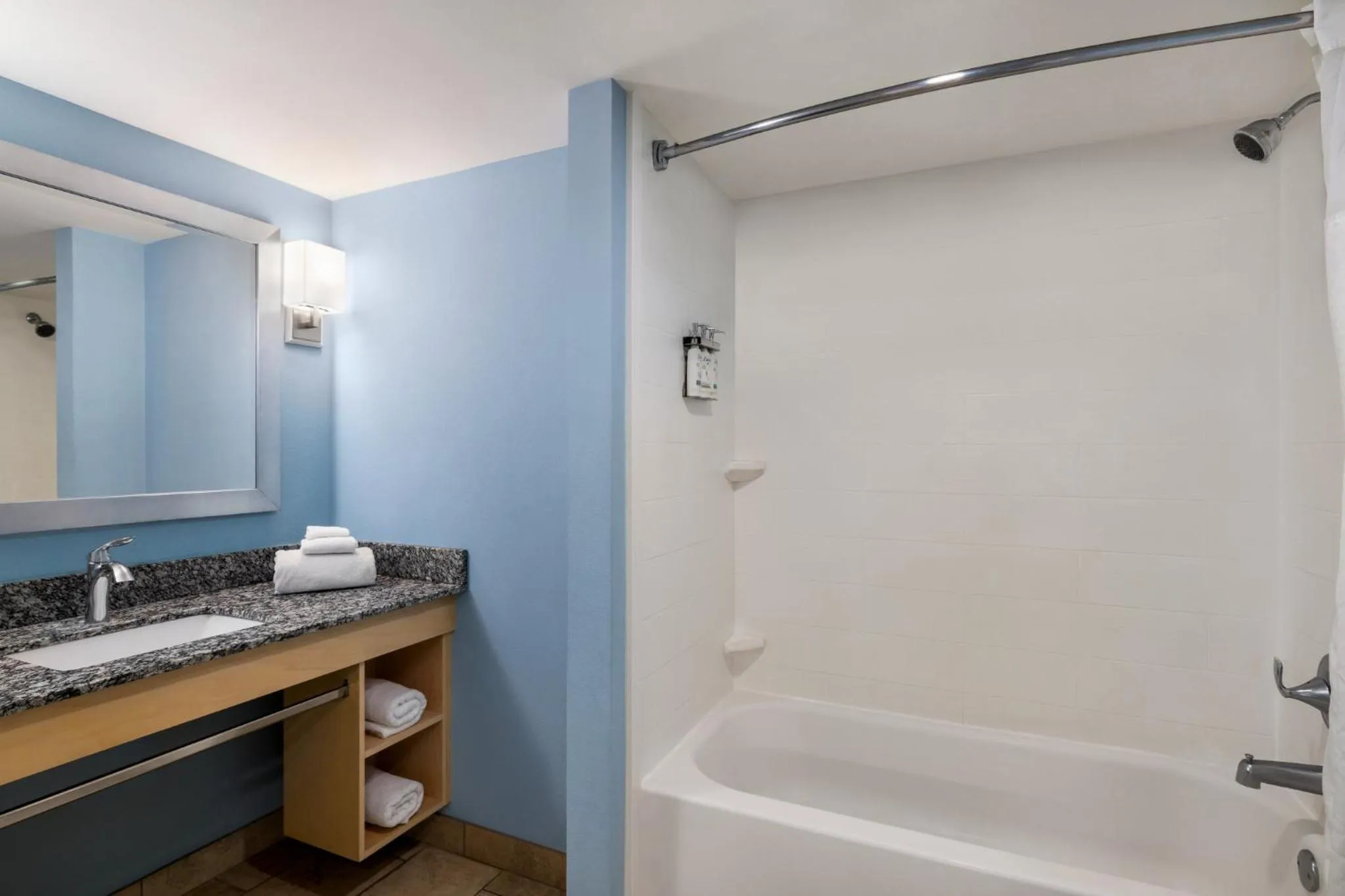 Bathroom in Holiday Inn Resort Jekyll Island by IHG