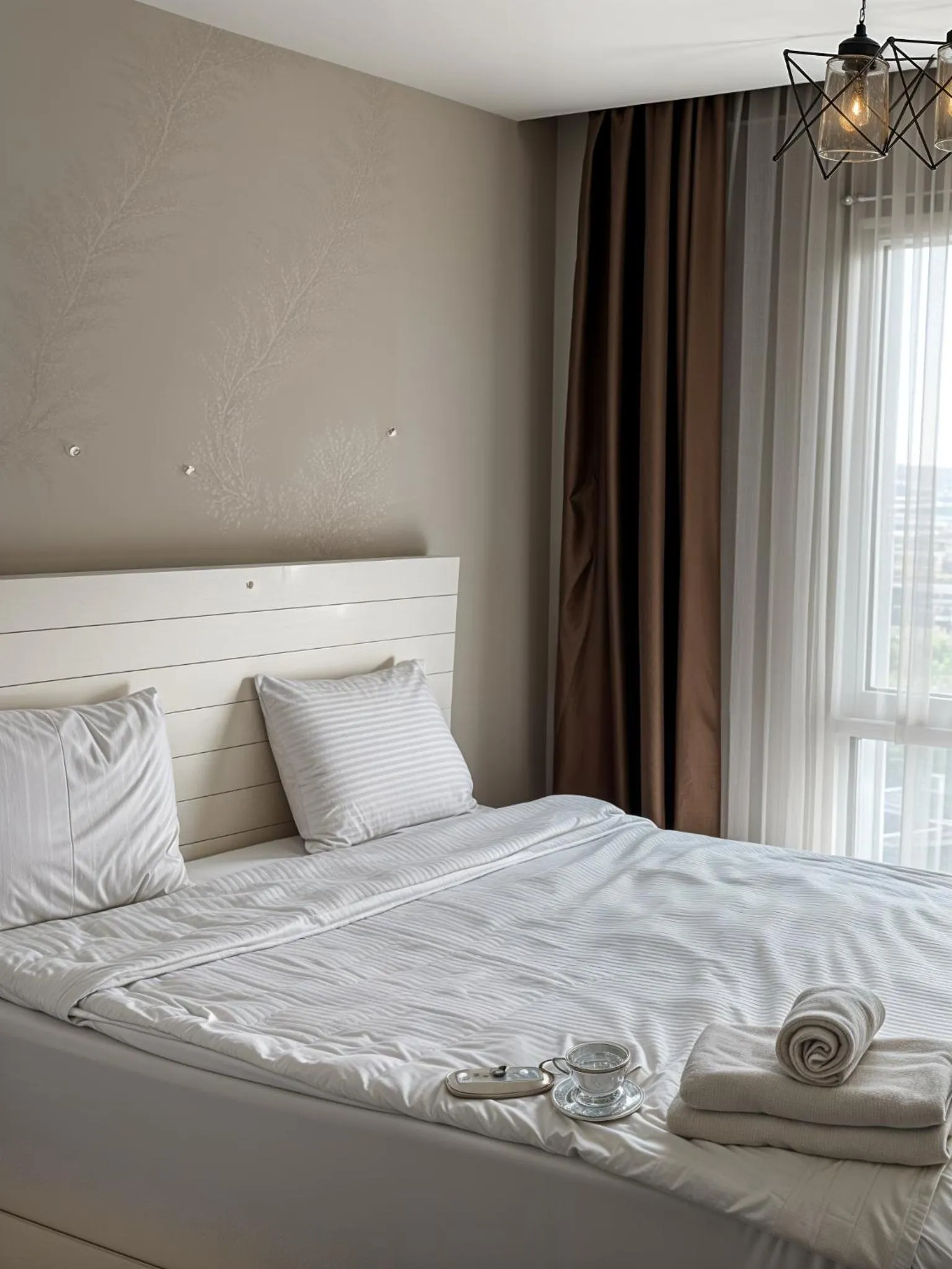 Bedroom in Medproper Suites Airport