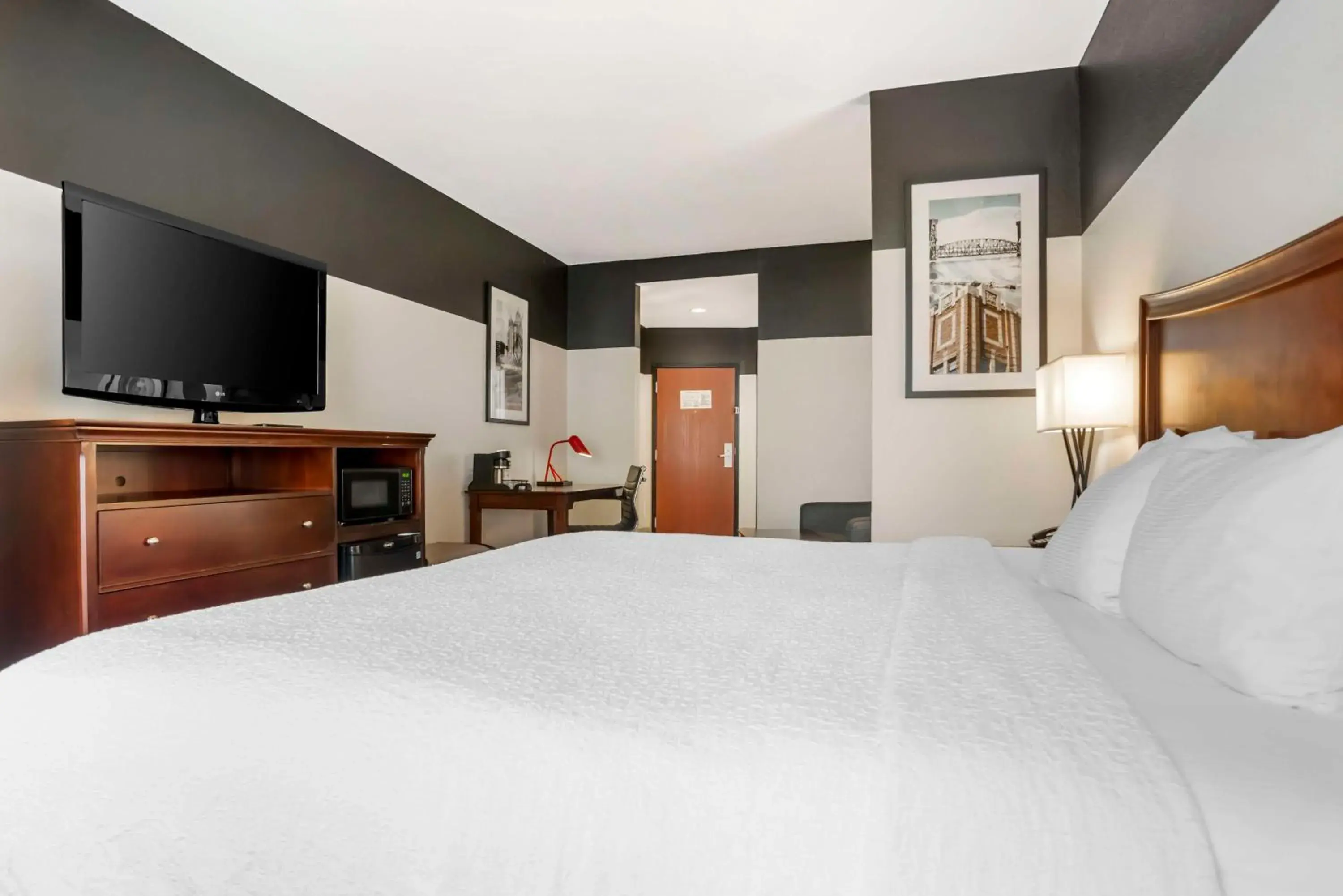 King Suite - Non-Smoking in Best Western Plus Daphne King Suite - Non-Smoking in Best Western Plus Daphne