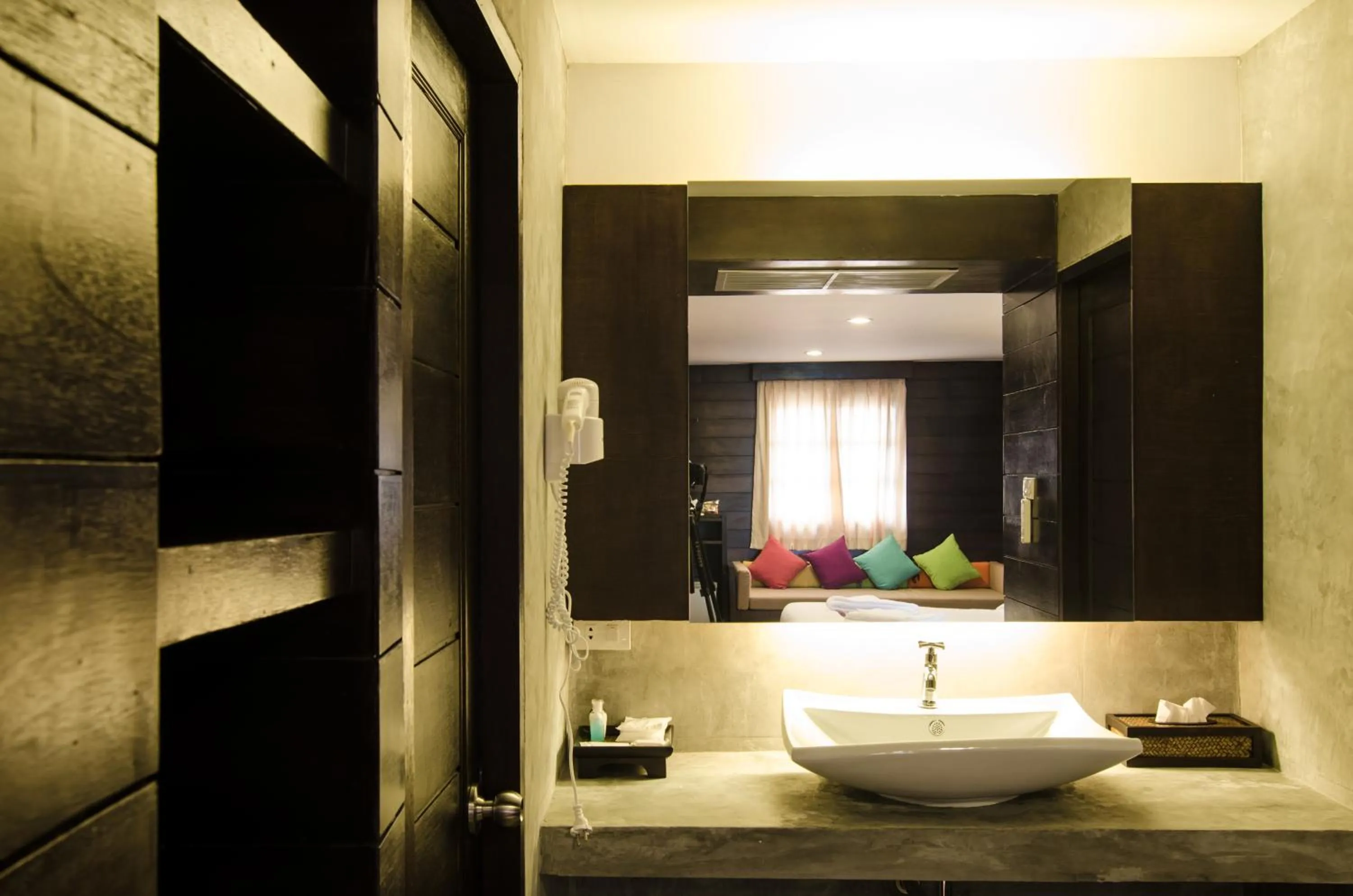 Bathroom in Sea Garden Resort Haad Chao Phao