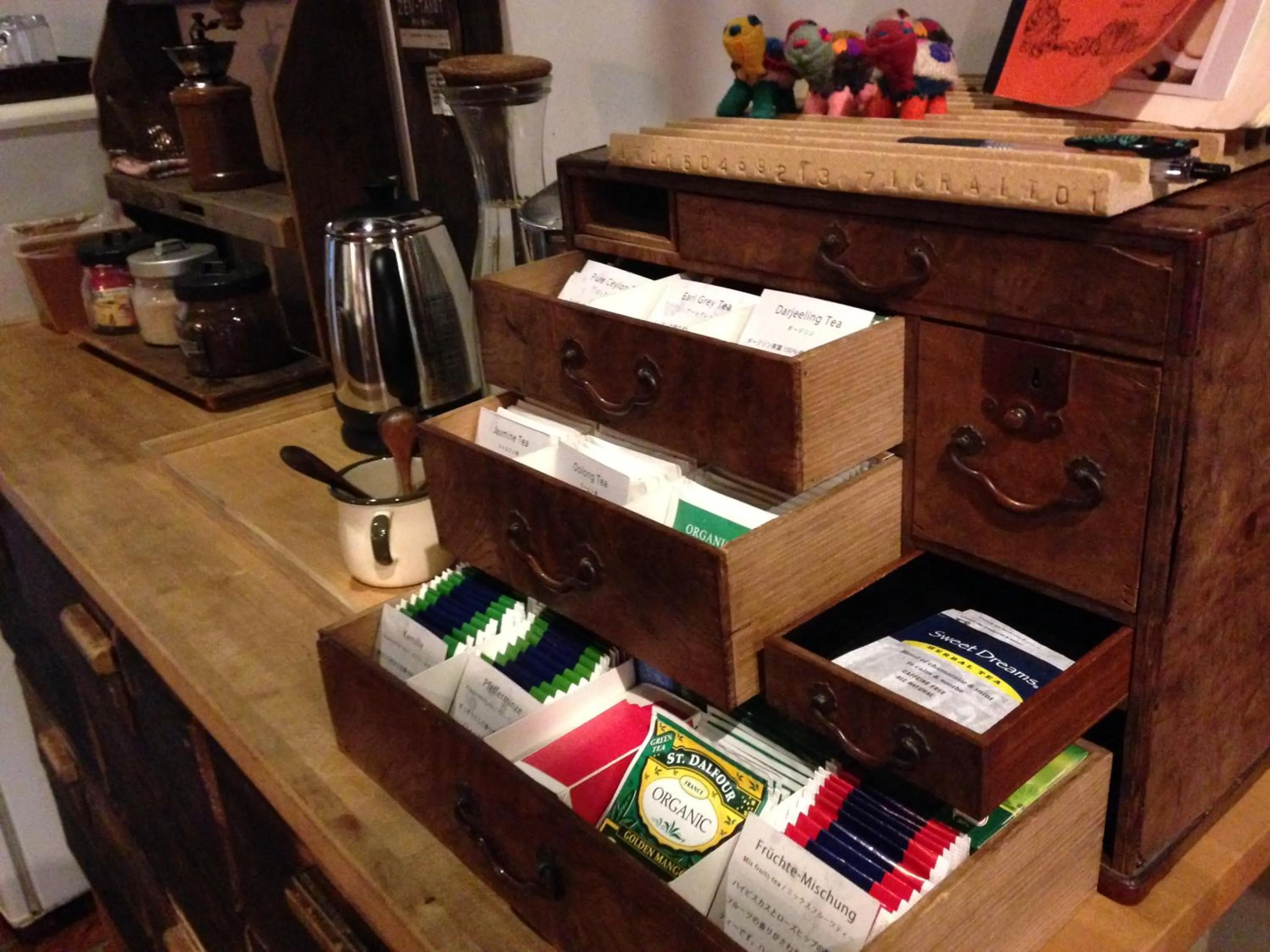 Communal lounge/ TV room in Guest House Kamejikan -turtle time-