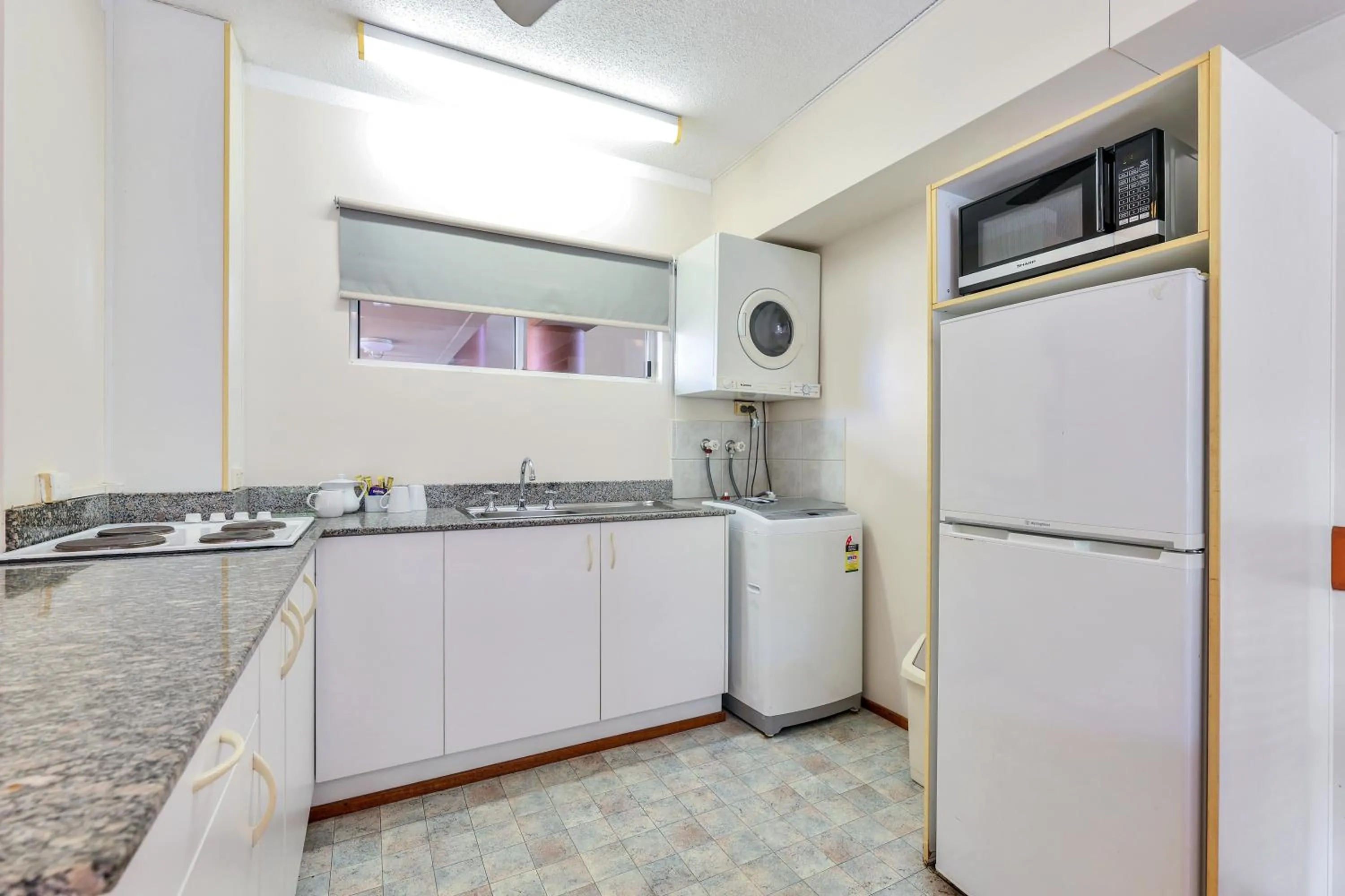 Kitchen or kitchenette in Cullen Bay Resorts