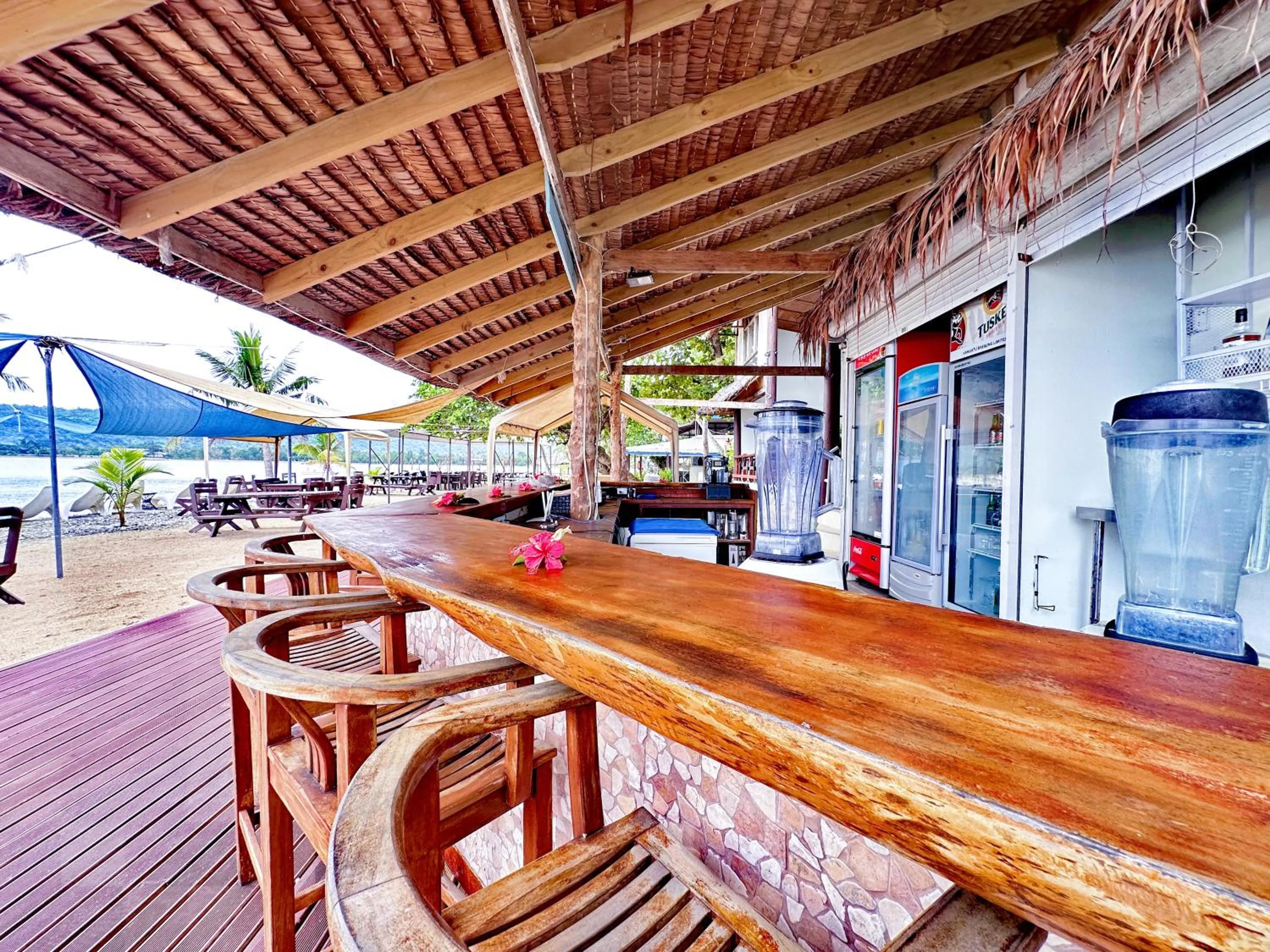 Restaurant/places to eat in Hideaway Island Resort