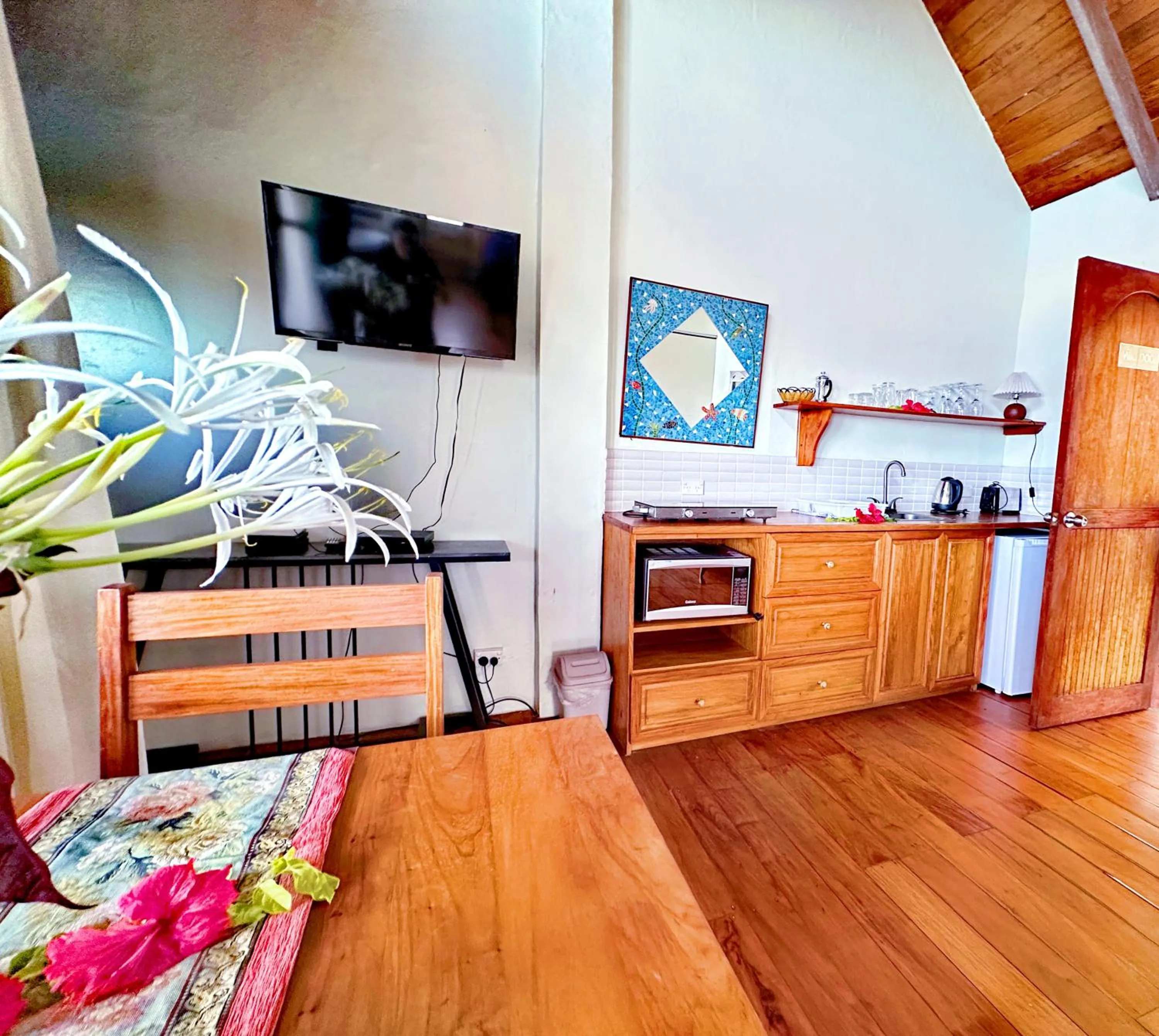 Kitchen or kitchenette in Hideaway Island Resort