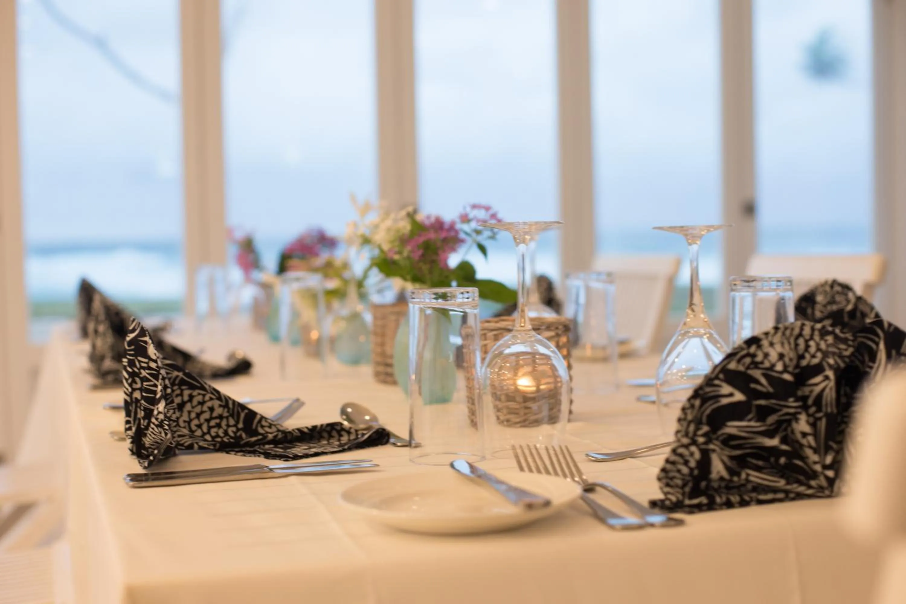 Restaurant/places to eat in Tamanu on the Beach