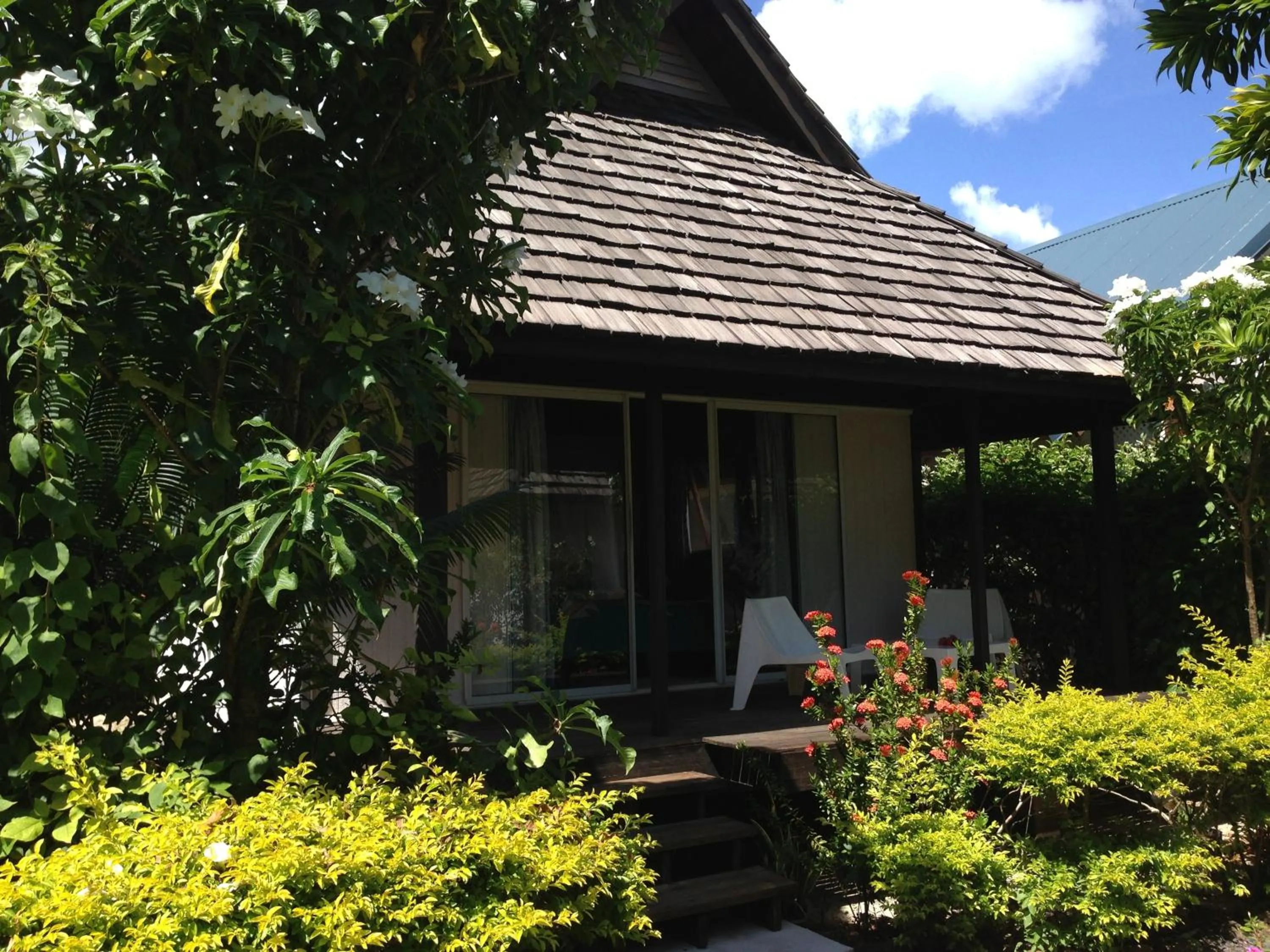 Property building in Pension Motu Iti