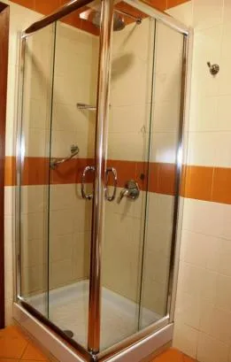 Shower in DOMUS Grand Hotel