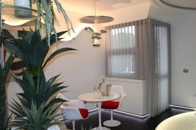 Dining area in DOMUS Grand Hotel