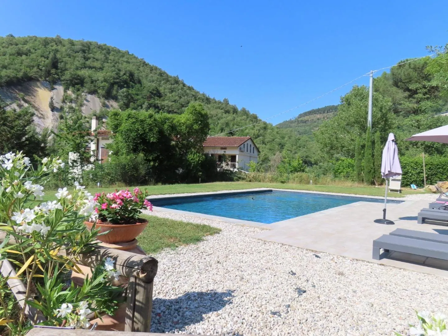 Pool view in L'ALBEROCASA Eco Residence