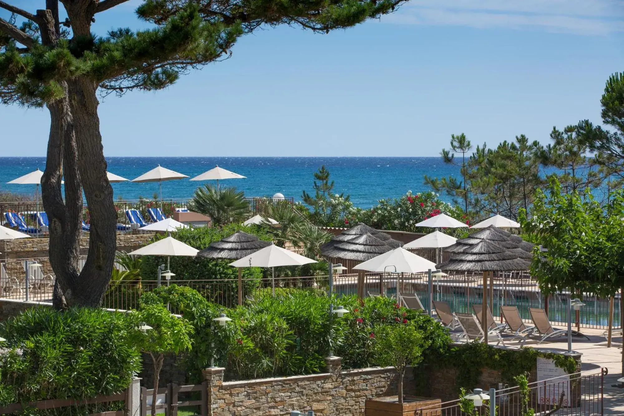 Superior Double or Twin Room with Sea View in Hôtel La Lagune Superior Double or Twin Room with Sea View in Hôtel La Lagune