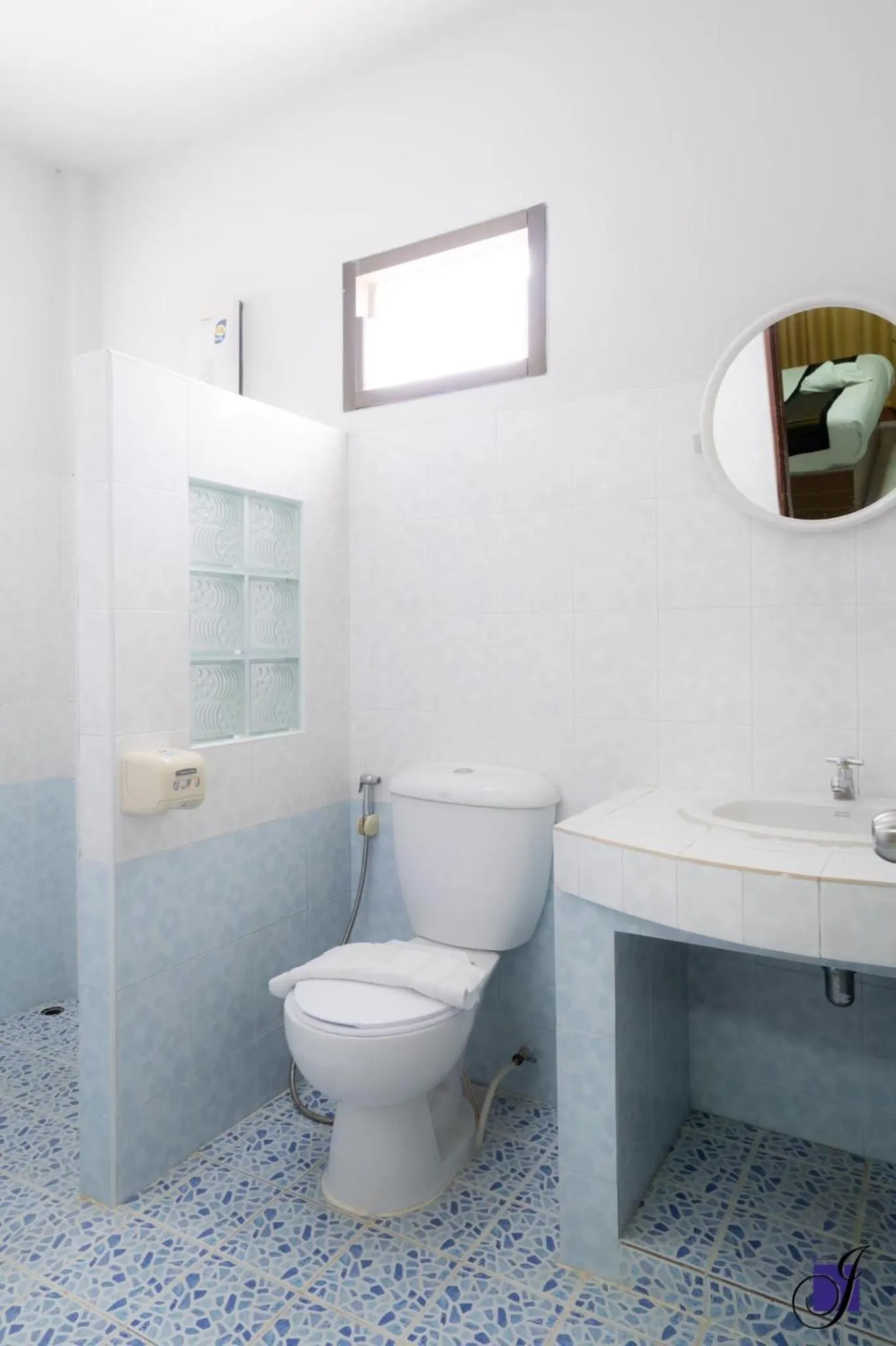 Toilet in Jintana Resort