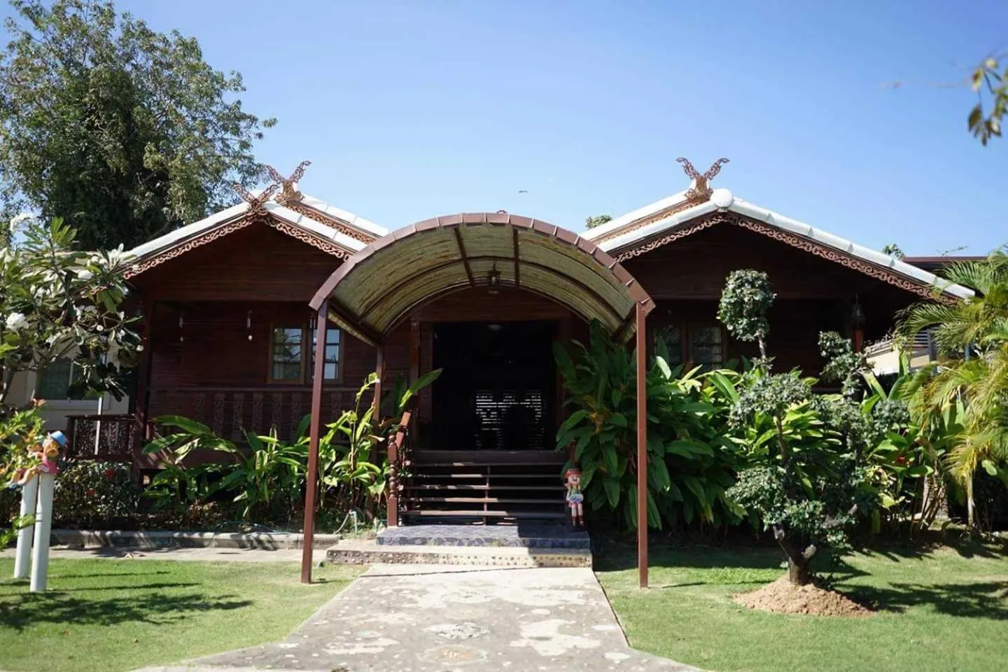 Property building in Jintana Resort