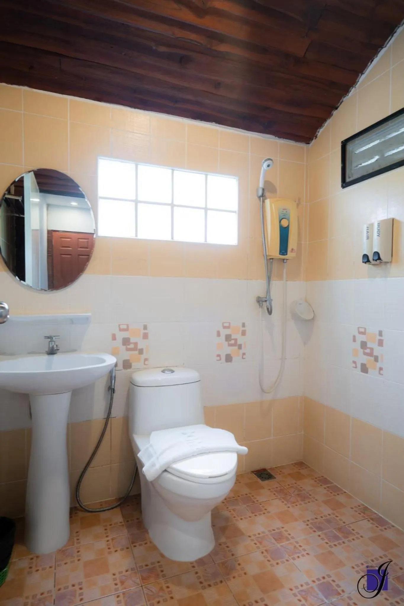 Bathroom in Jintana Resort