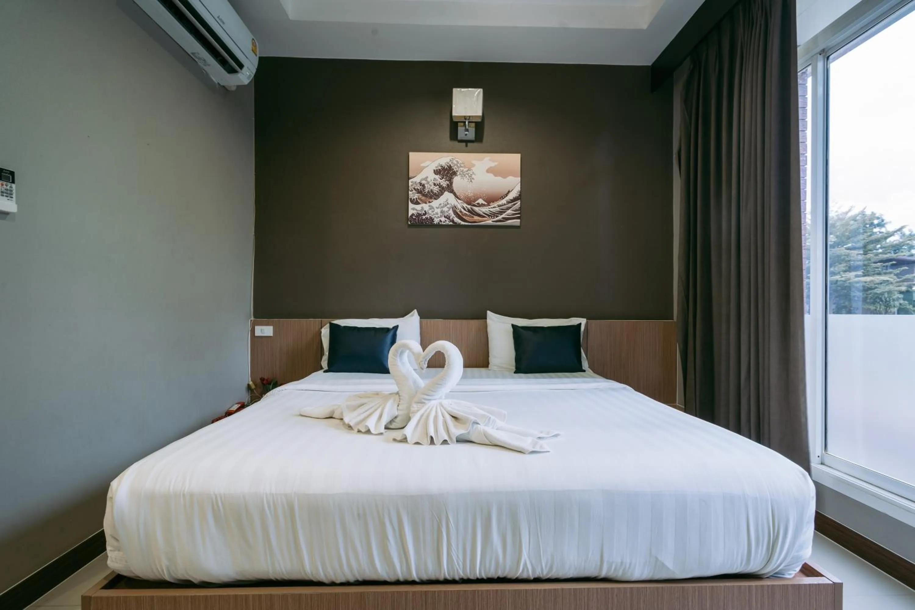 Bedroom, Bed in Jintana Resort