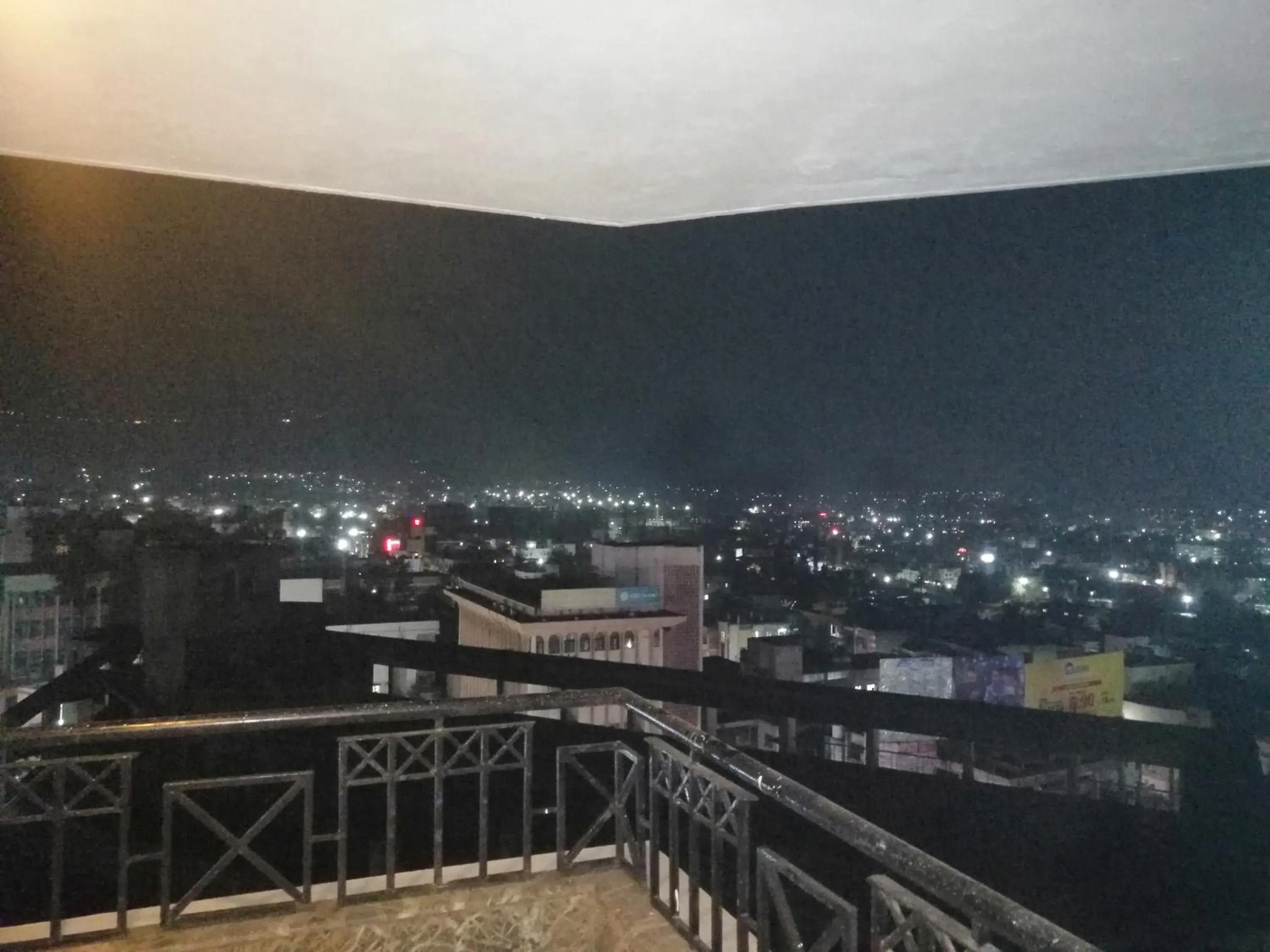 Balcony/Terrace in Hotel Maharaja Regency