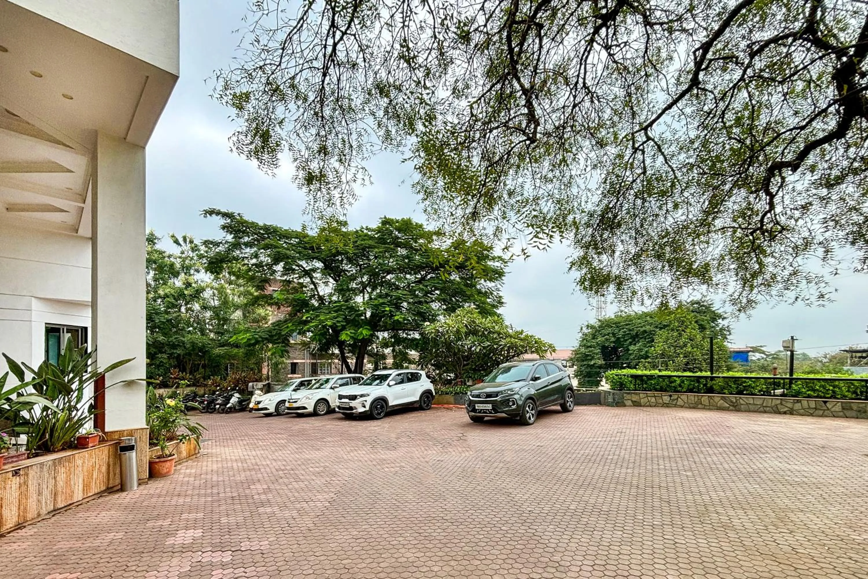 Hotel Maharaja Regency