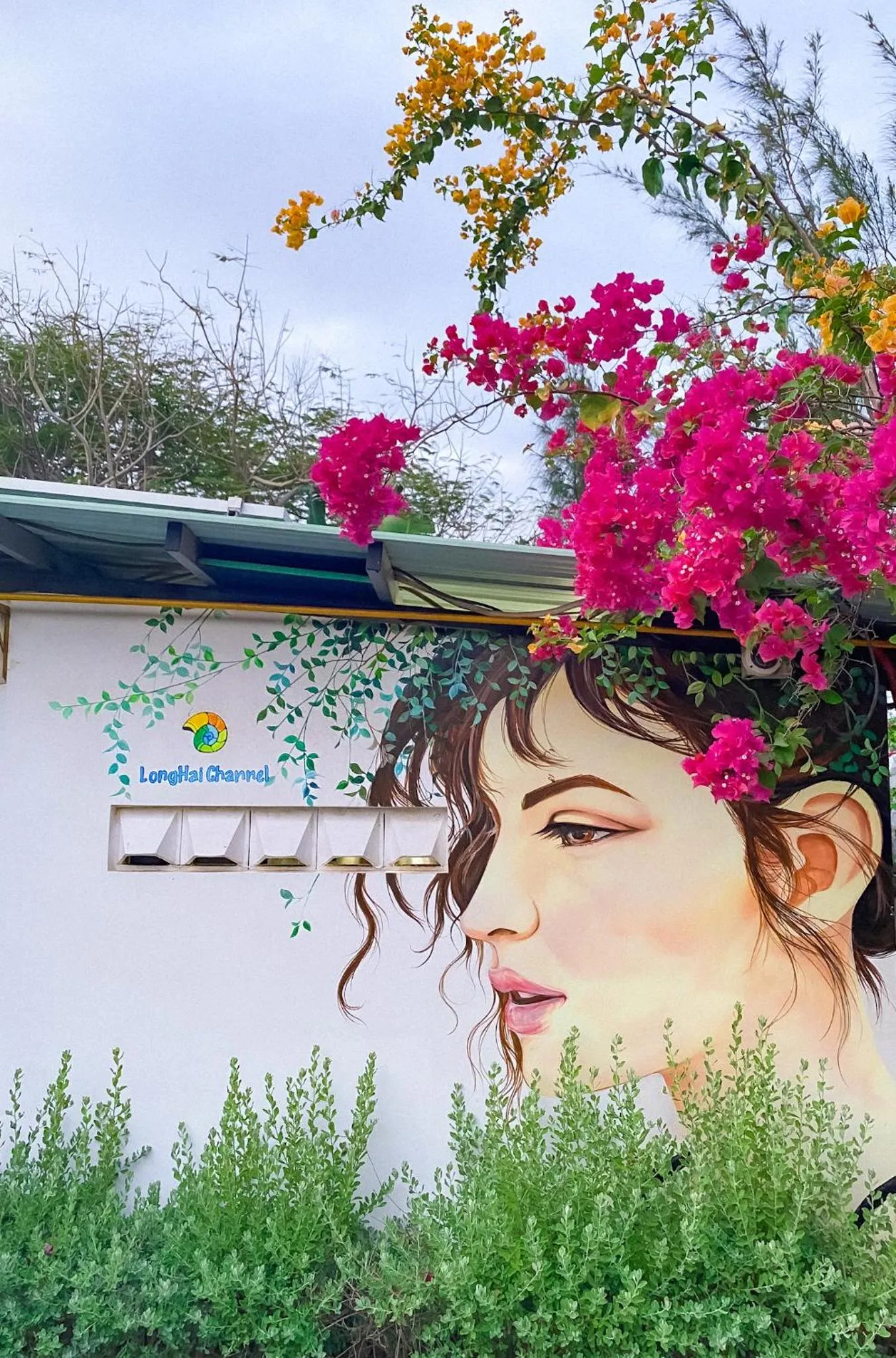 Long Hải Channel Beach Resort