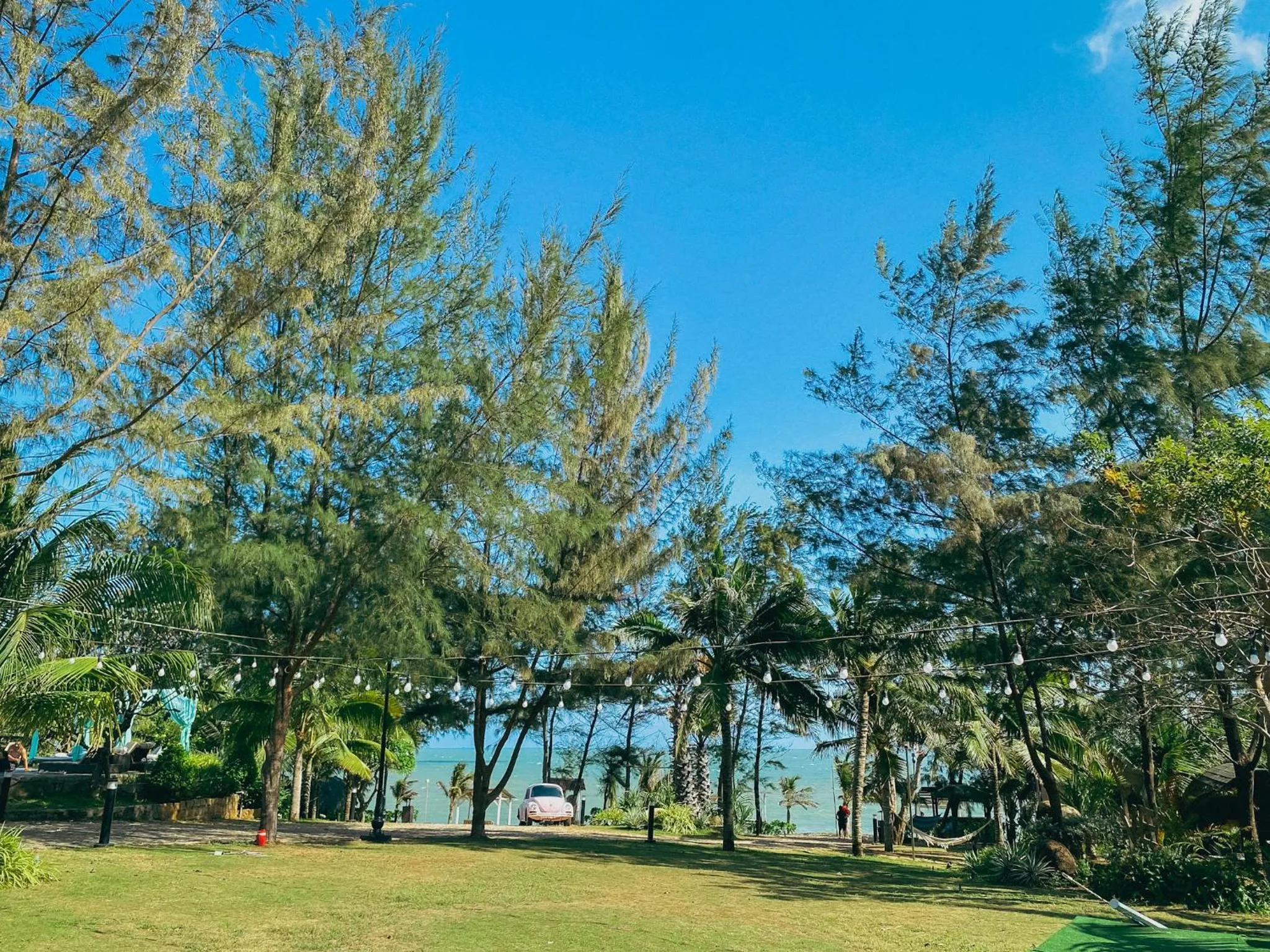 Long Hải Channel Beach Resort