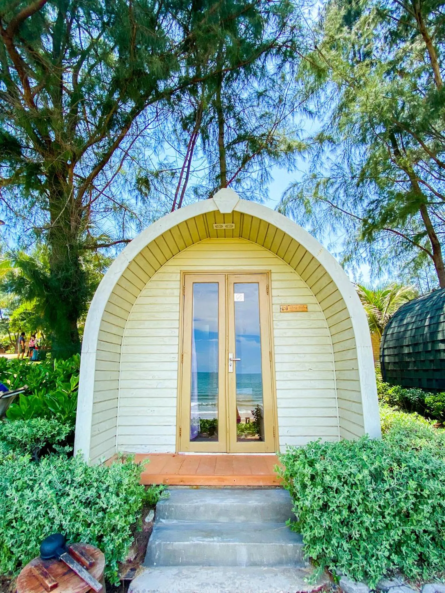 Long Hải Channel Beach Resort