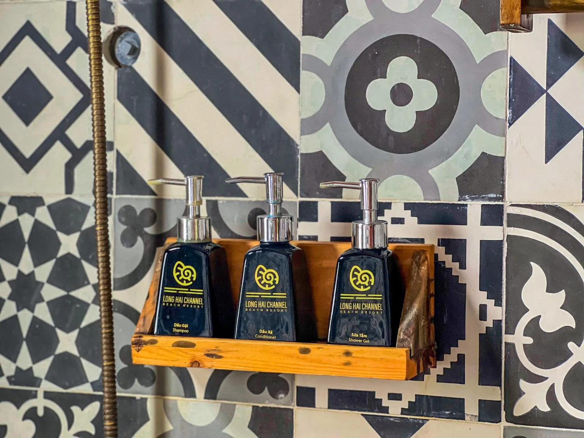 Long Hải Channel Beach Resort