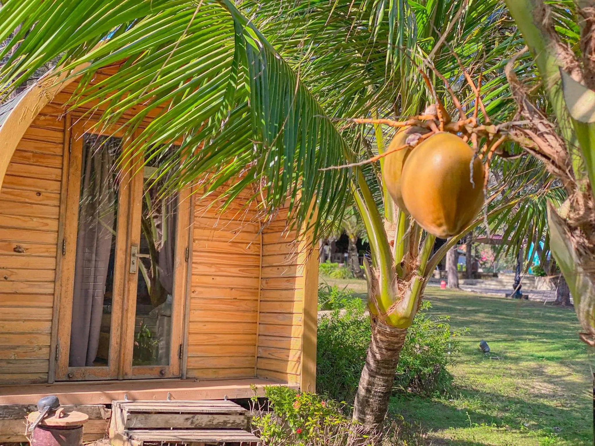 Long Hải Channel Beach Resort