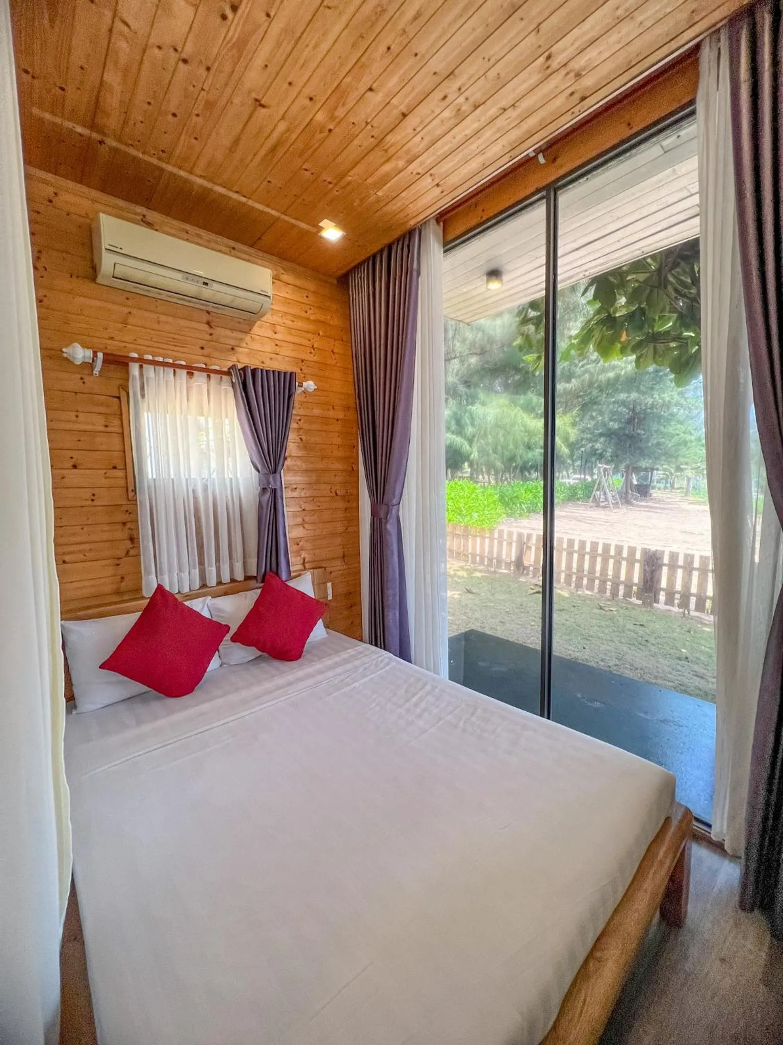 Bed in Long Hải Channel Beach Resort