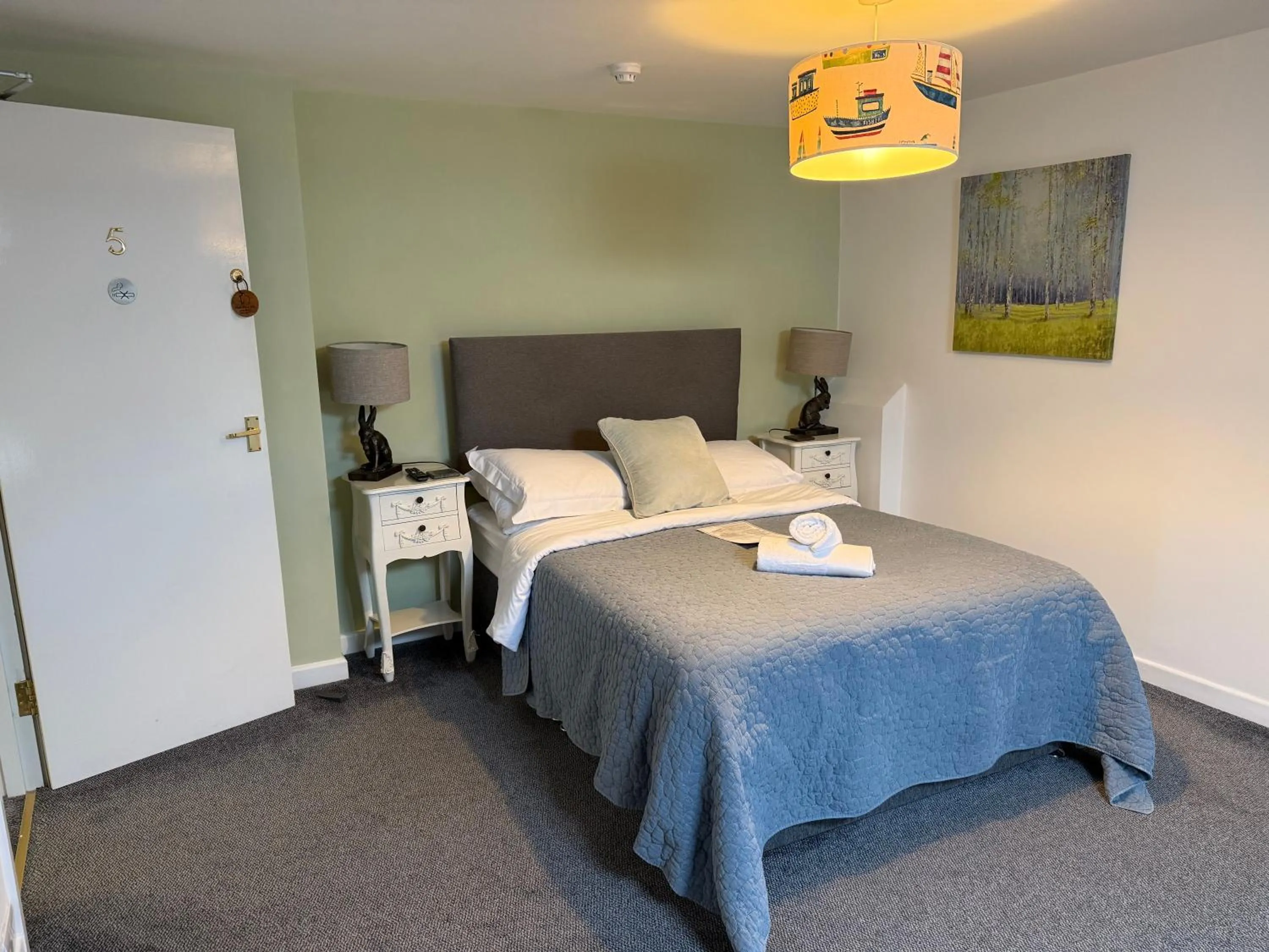 Bed in The Nags Head - Room only accommodation