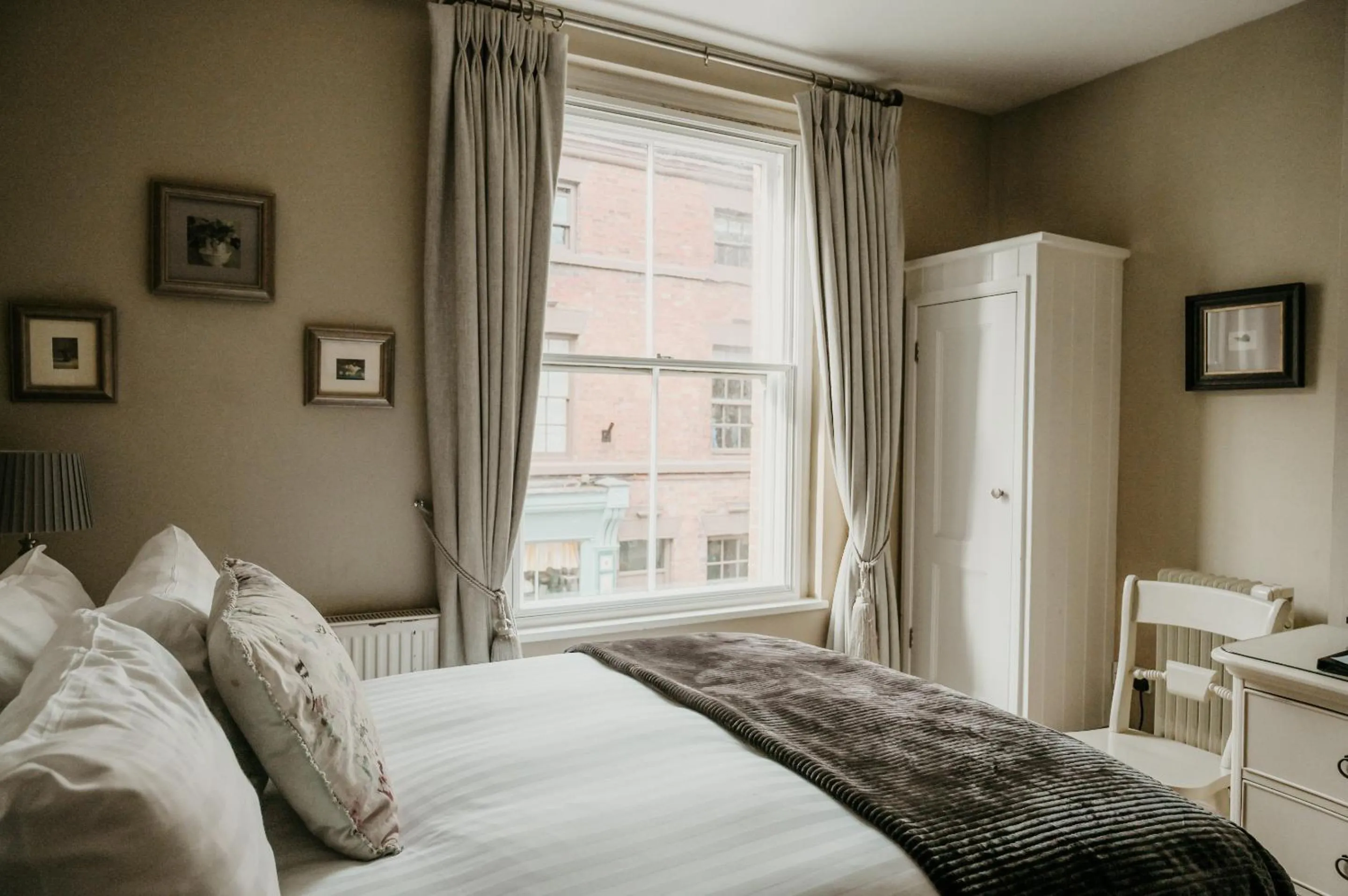 Bedroom, Bed in Harpur's of Melbourne