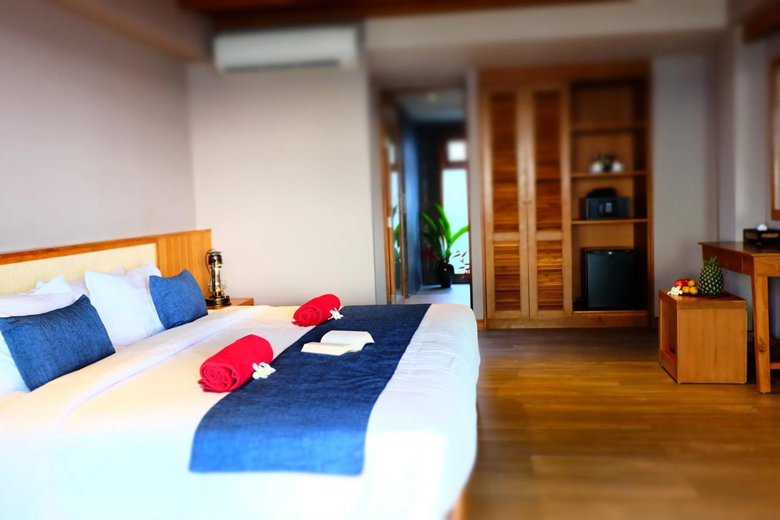 Bed in Koh Ma Beach Resort - SHA Extra Plus