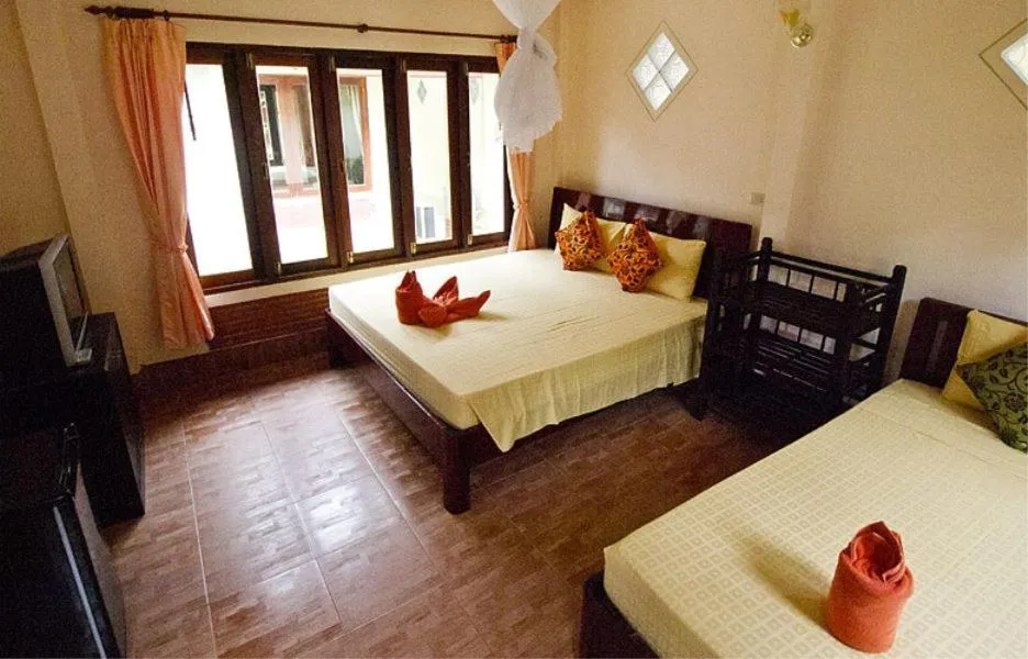 Bed in Seaboard Bungalow