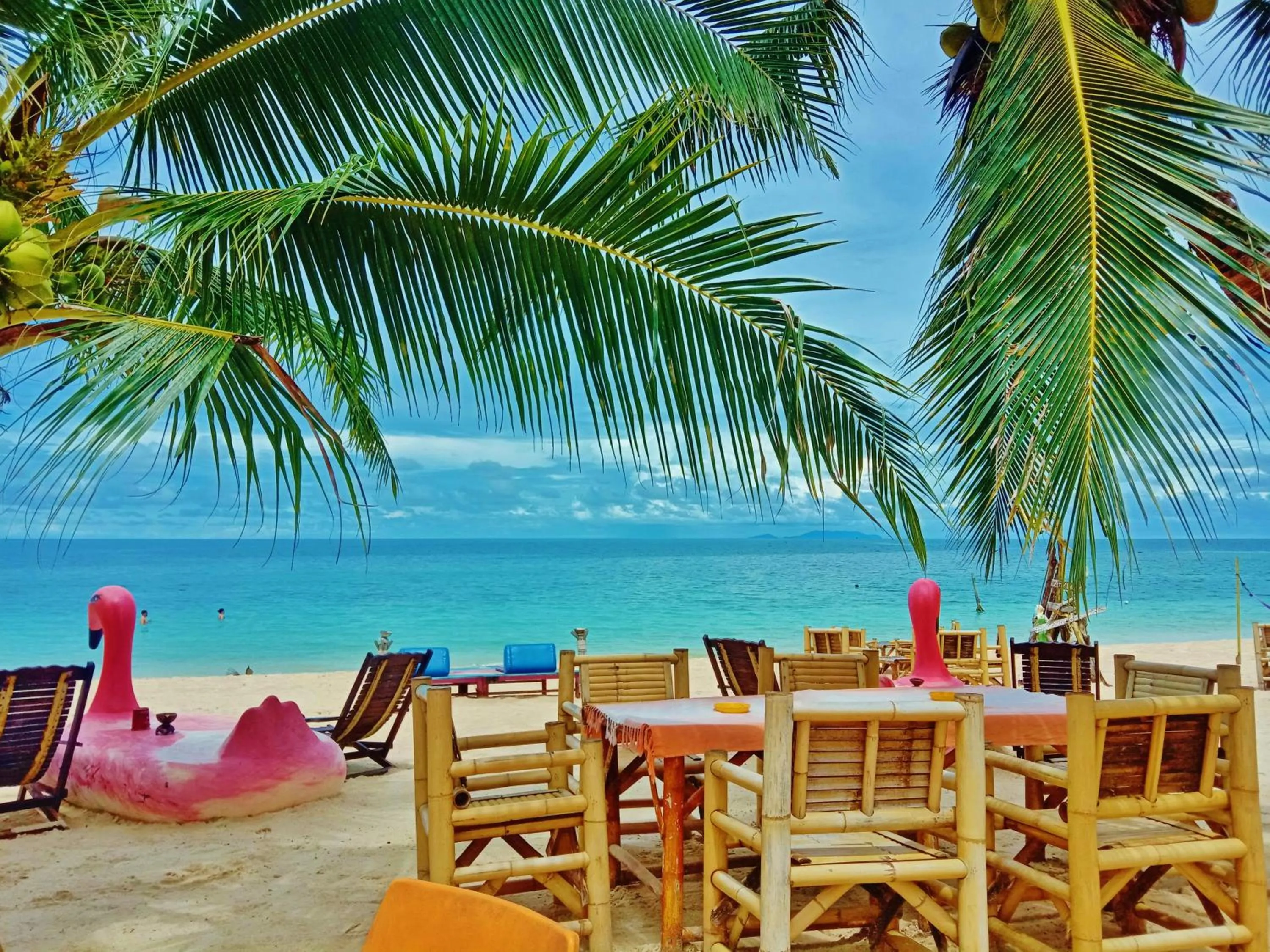 Restaurant/places to eat in Seaboard Bungalow