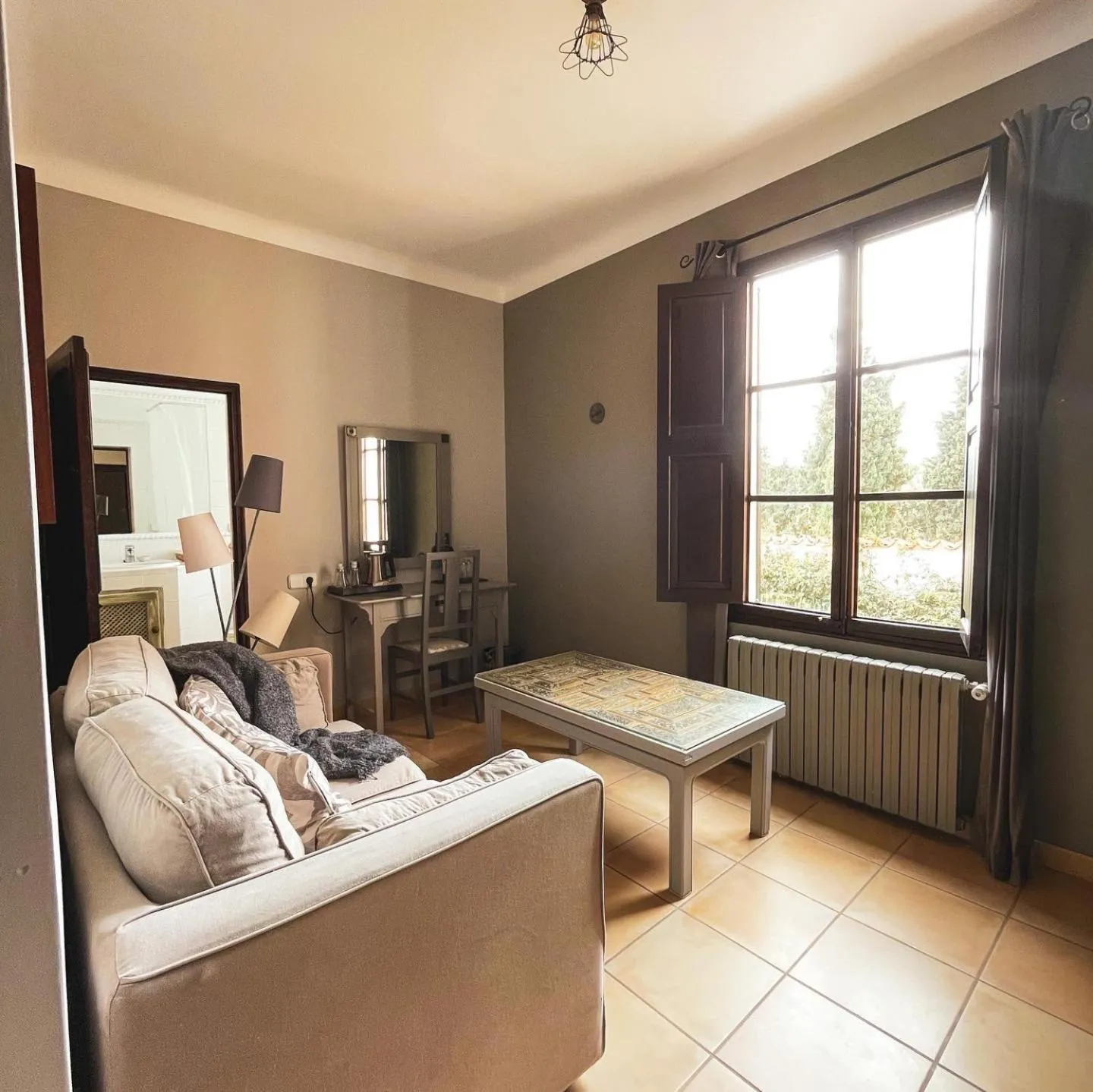 Living room in El Nido de Alaro - Turismo de Interior
