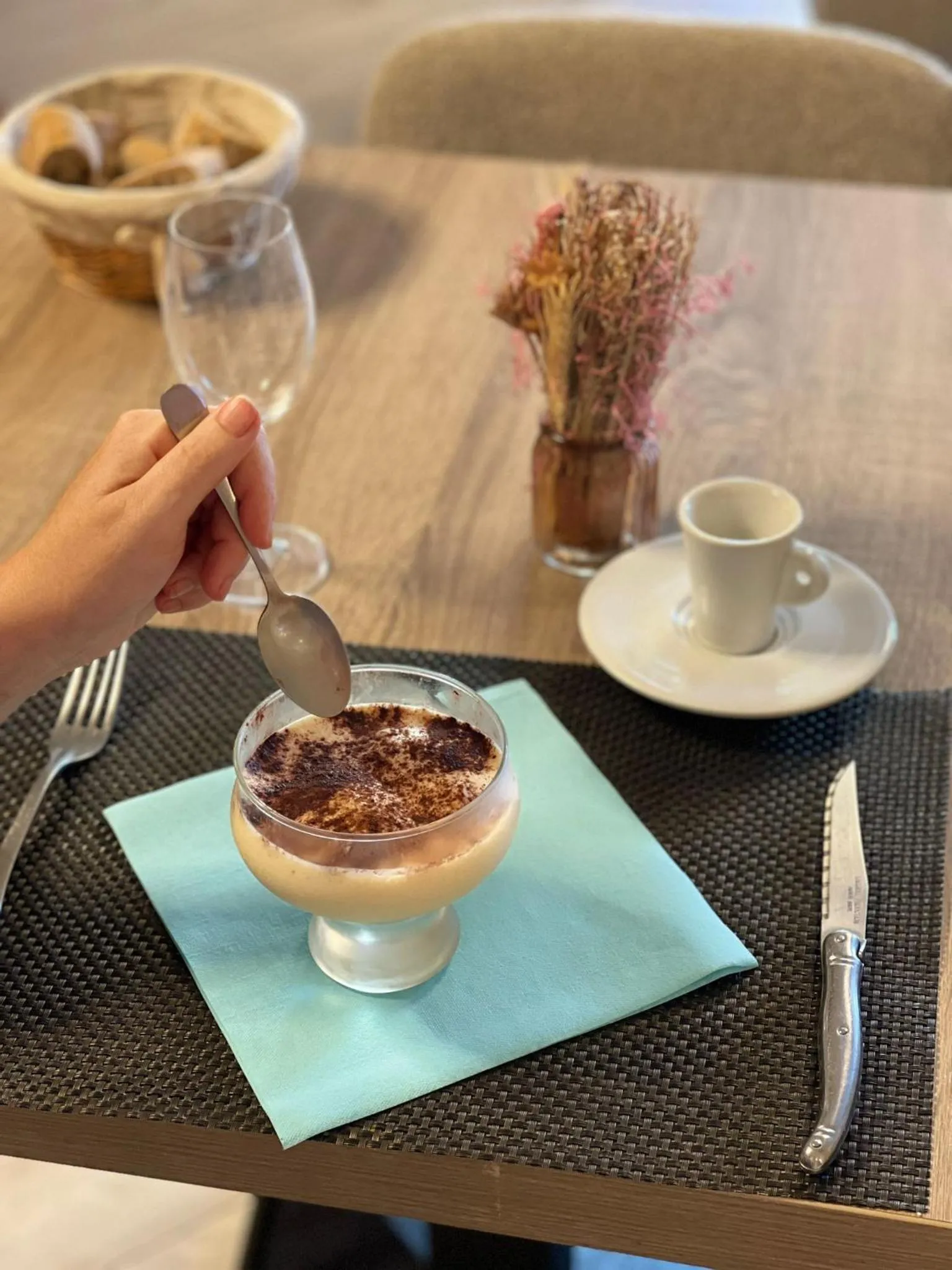 Restaurant/places to eat in Logis Hotel des Granges