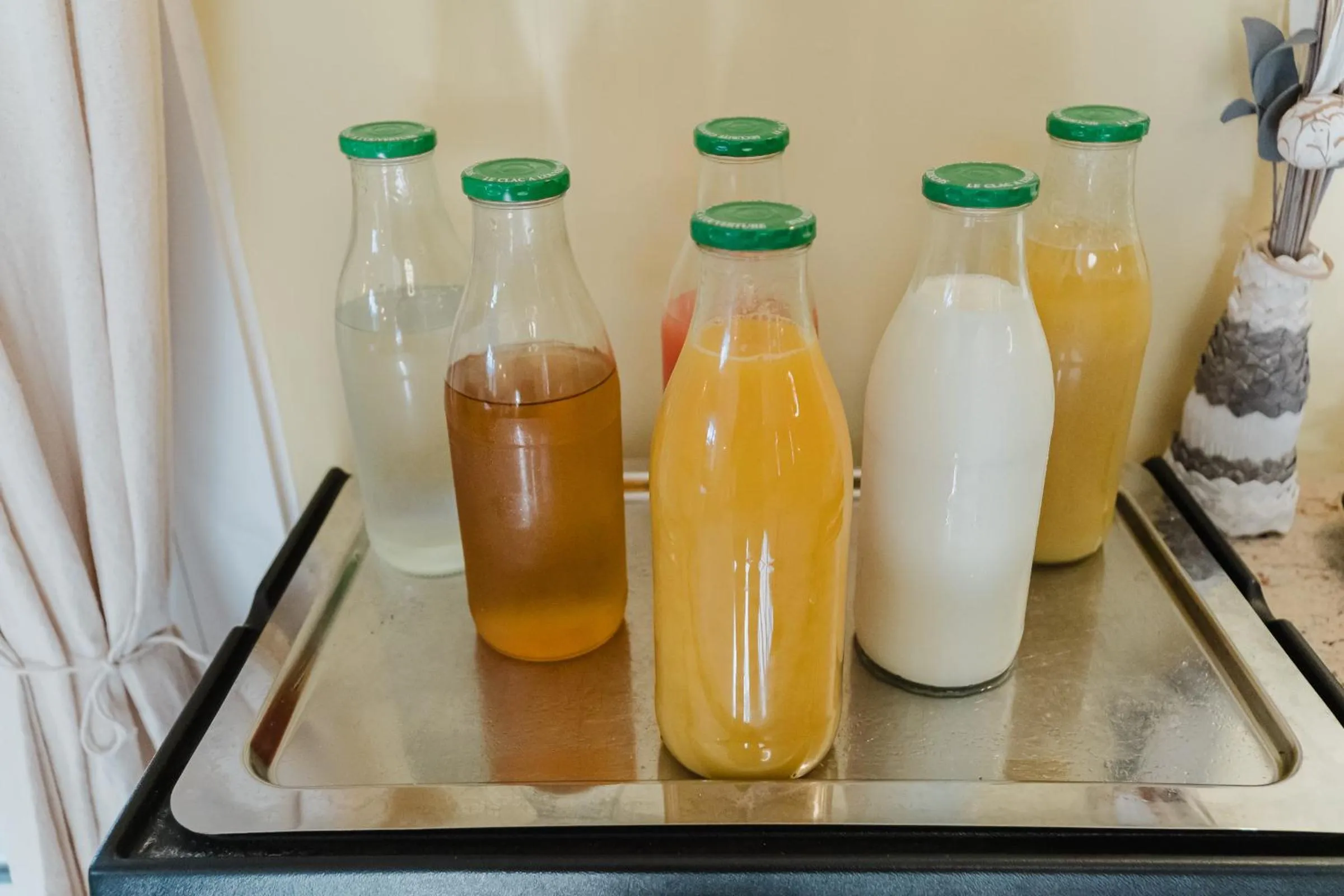 Breakfast in Logis Hotel des Granges